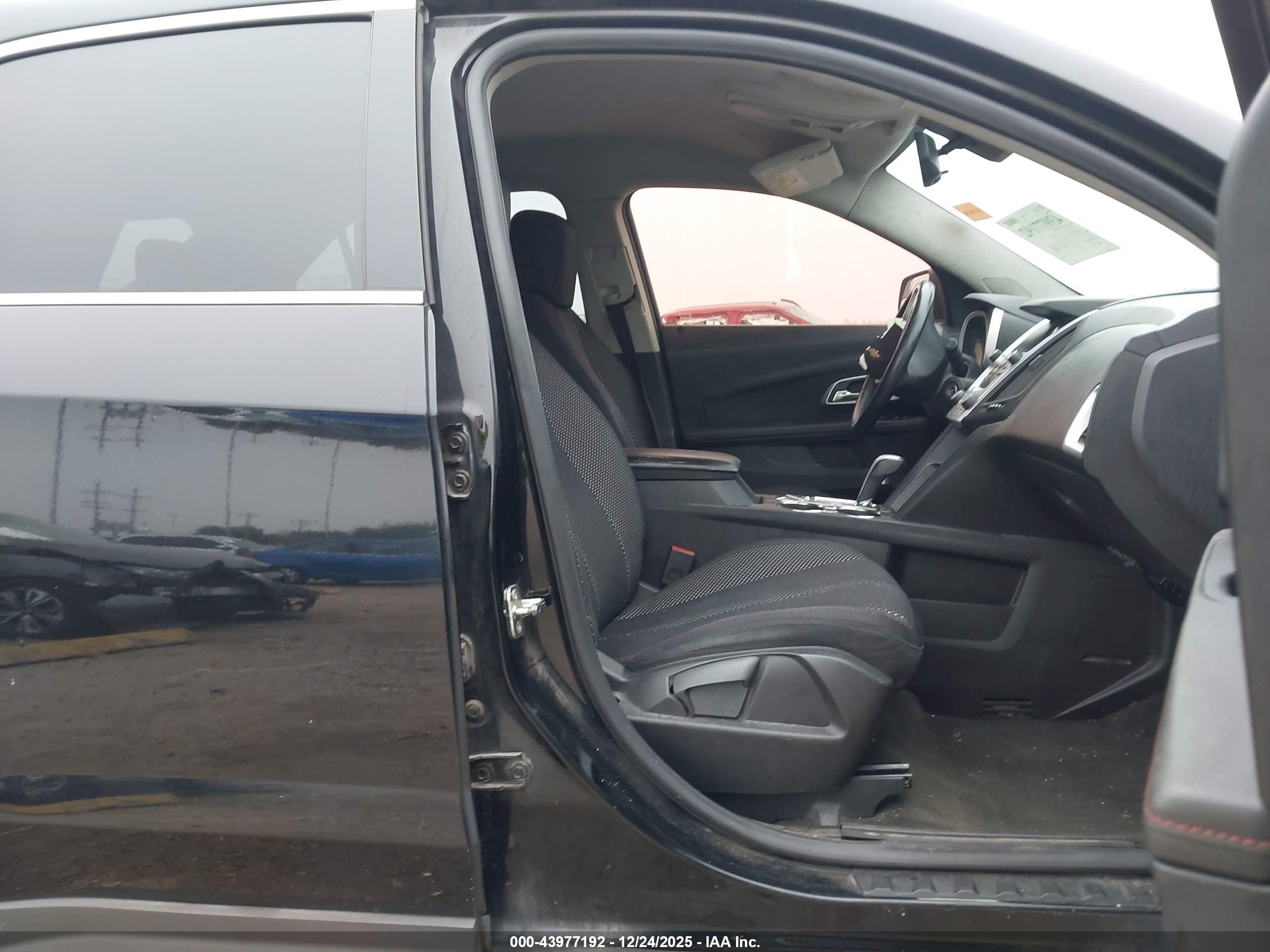 CHEVROLET EQUINOX image 5