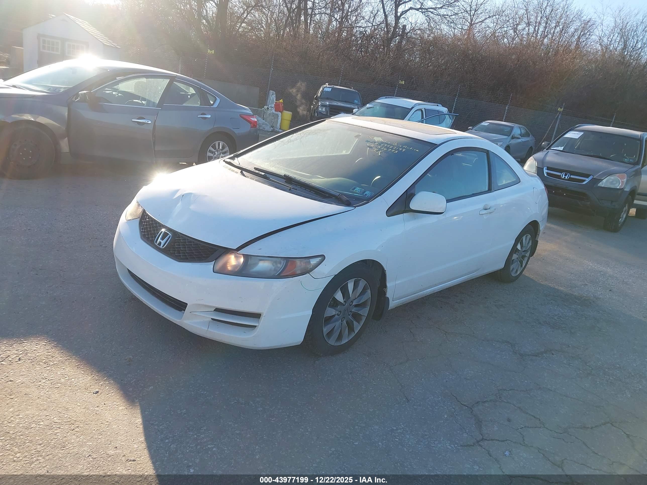 HONDA CIVIC image 2