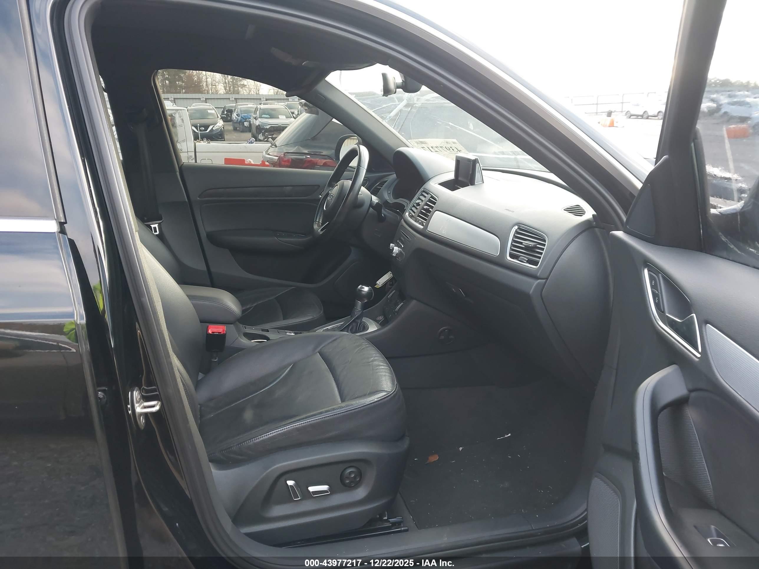 AUDI Q3 image 5