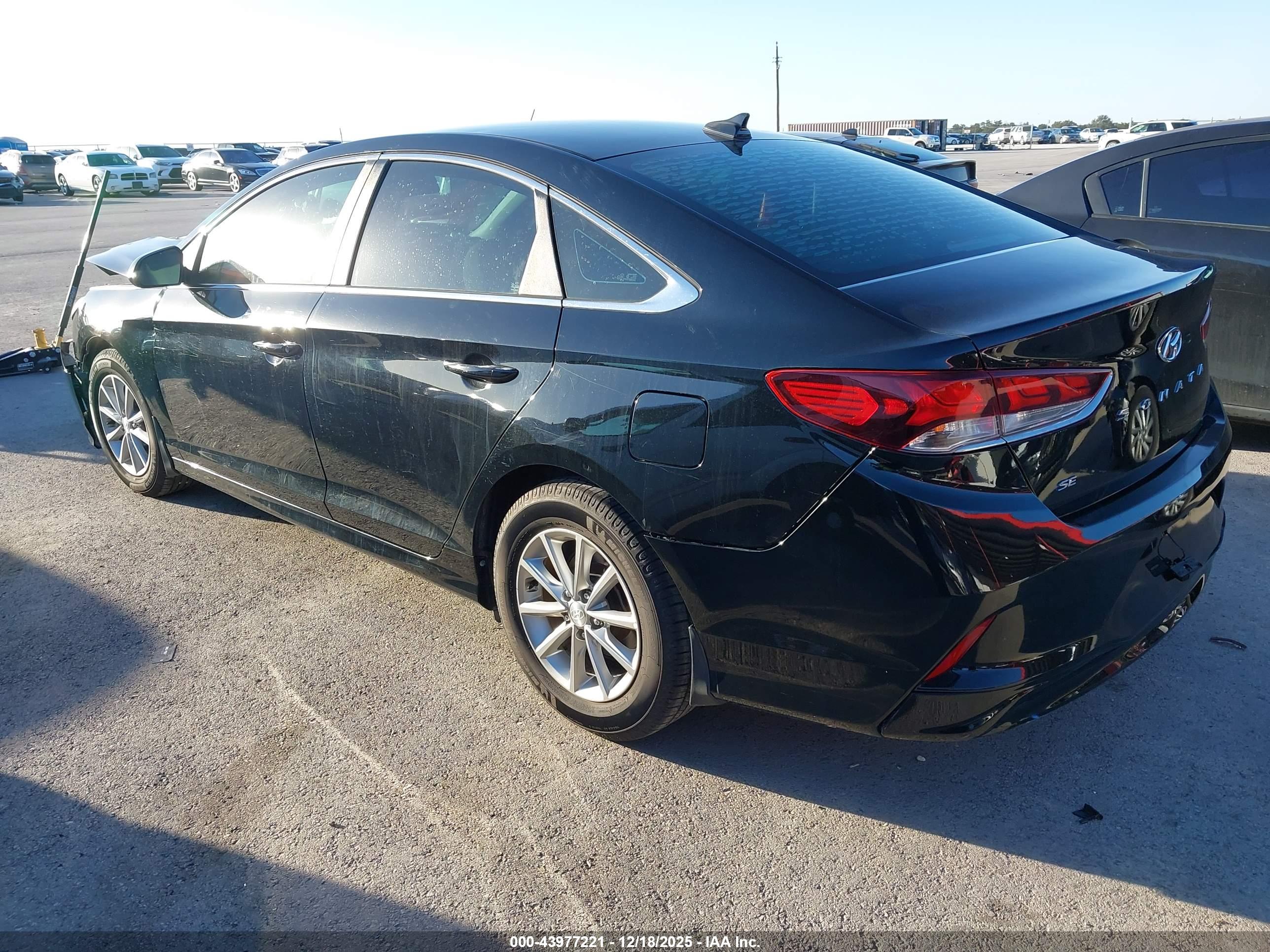 HYUNDAI SONATA image 3