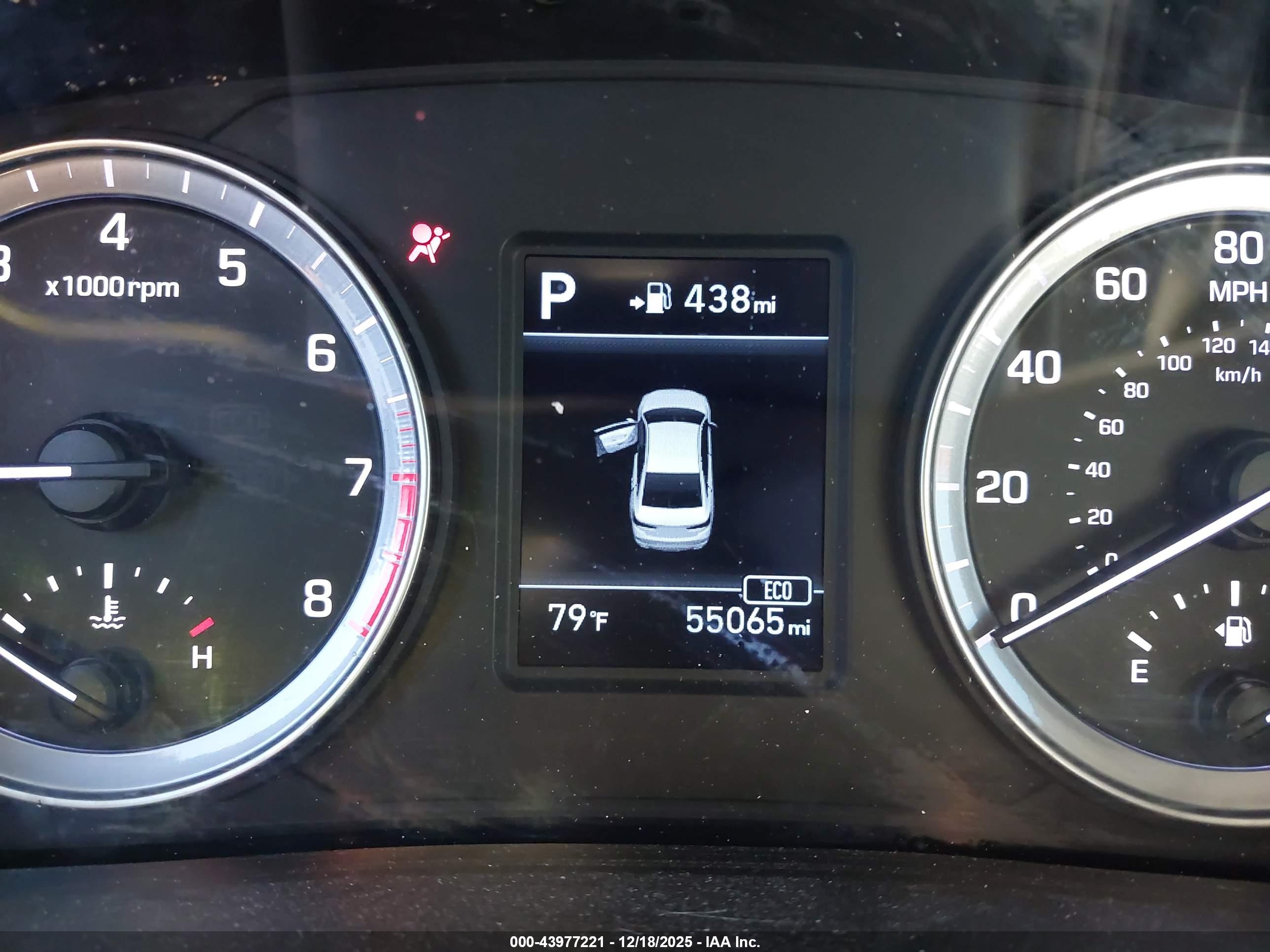 HYUNDAI SONATA image 7