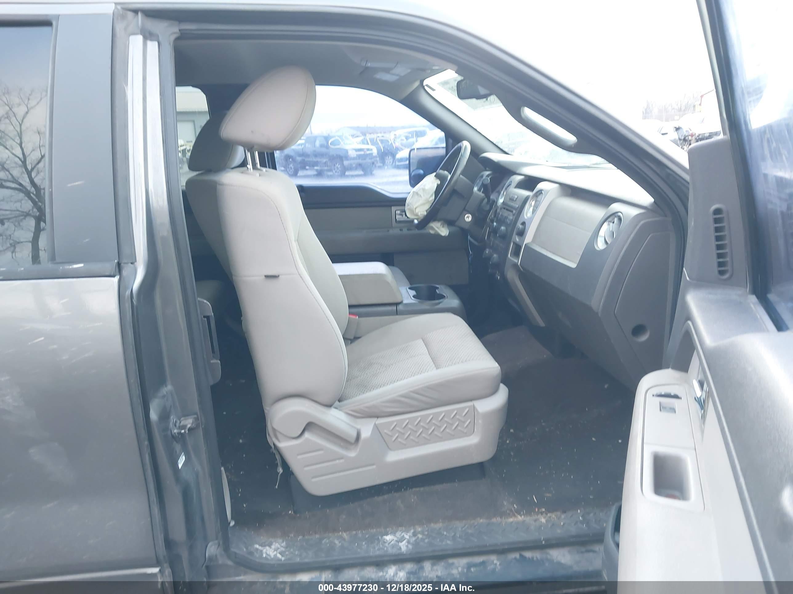 FORD F-150 image 5