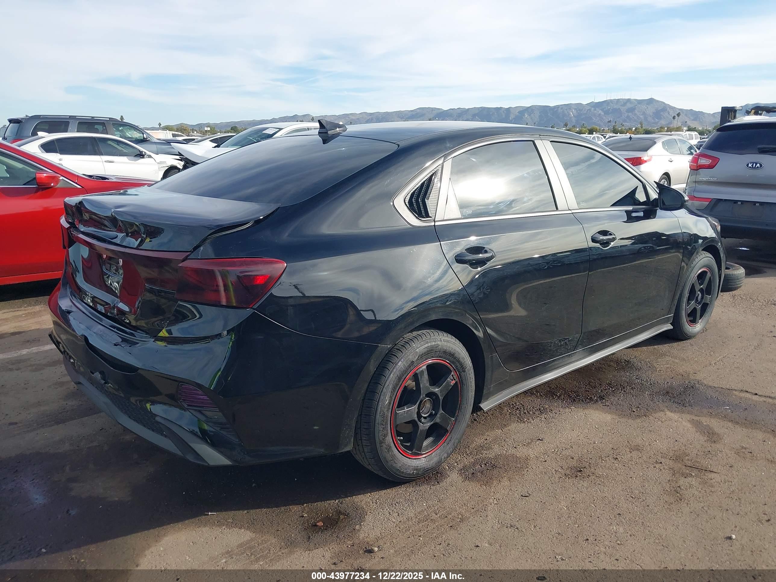 KIA FORTE image 4