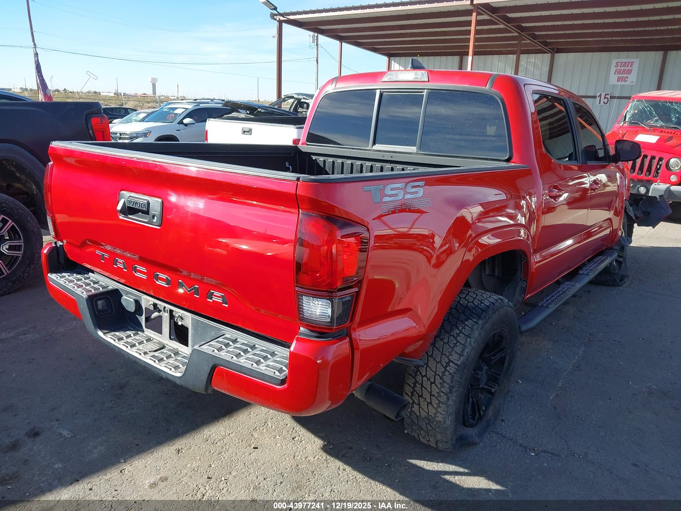 TOYOTA TACOMA image 4