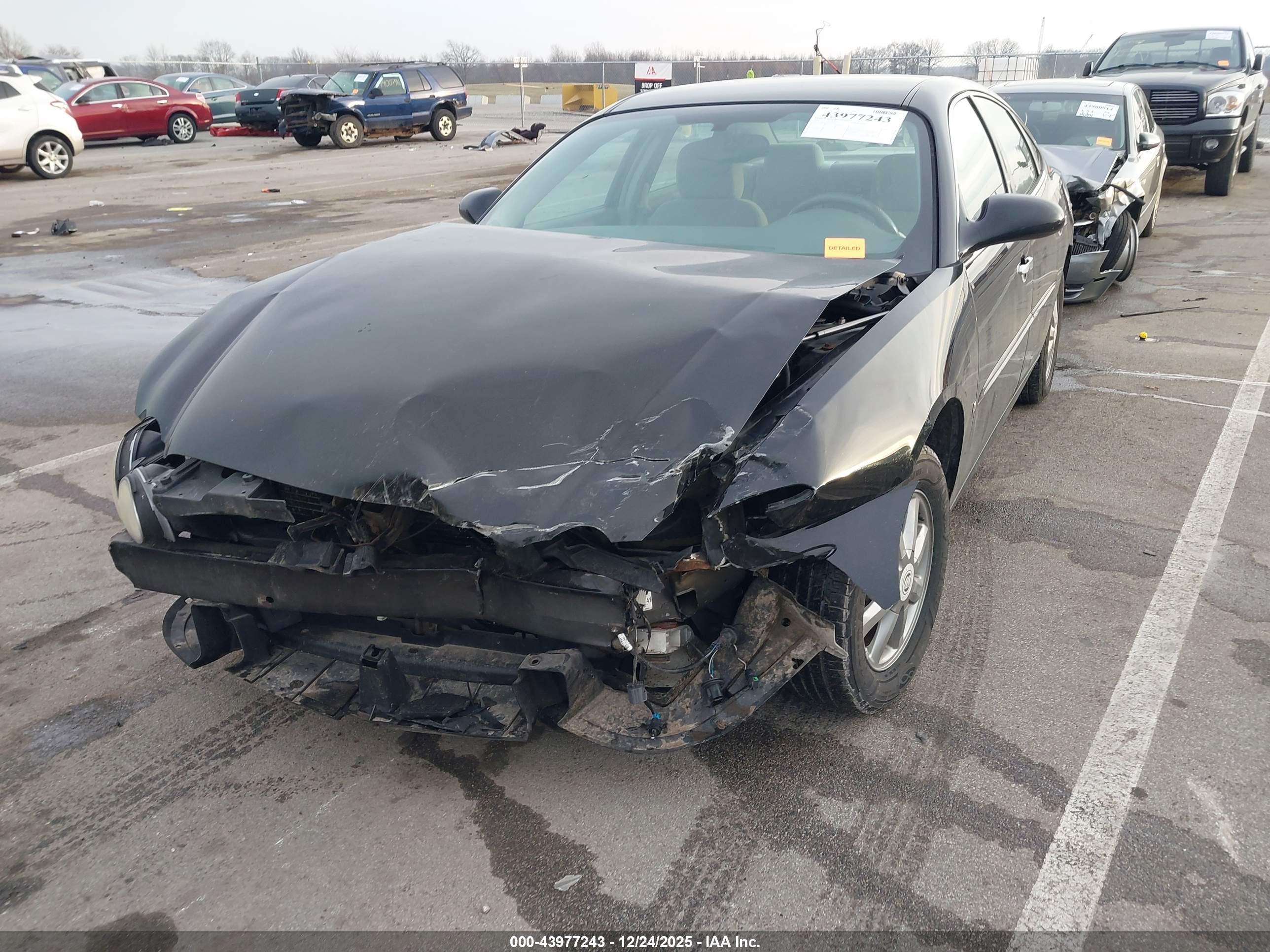BUICK LACROSSE image 6