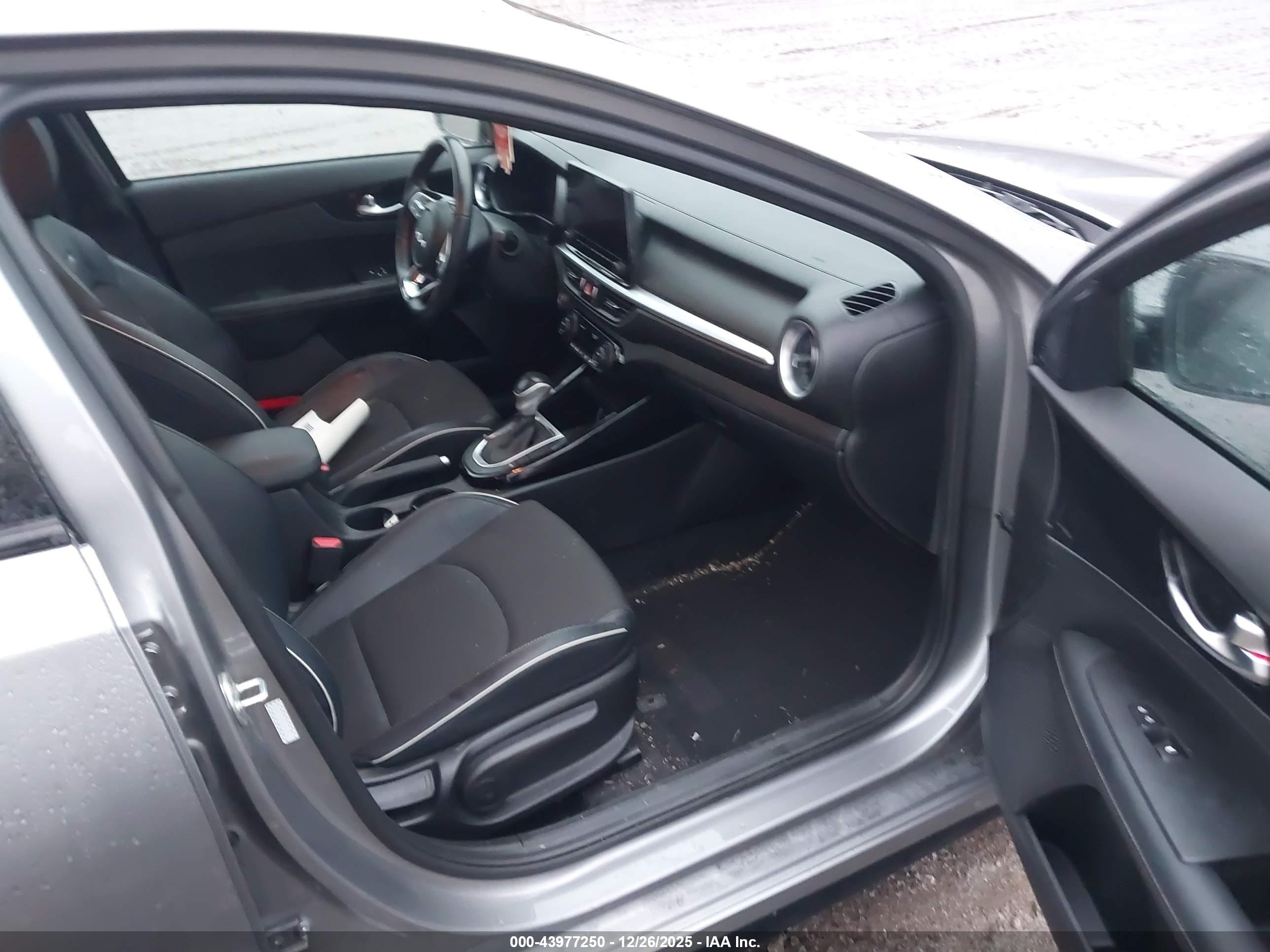 KIA FORTE image 5