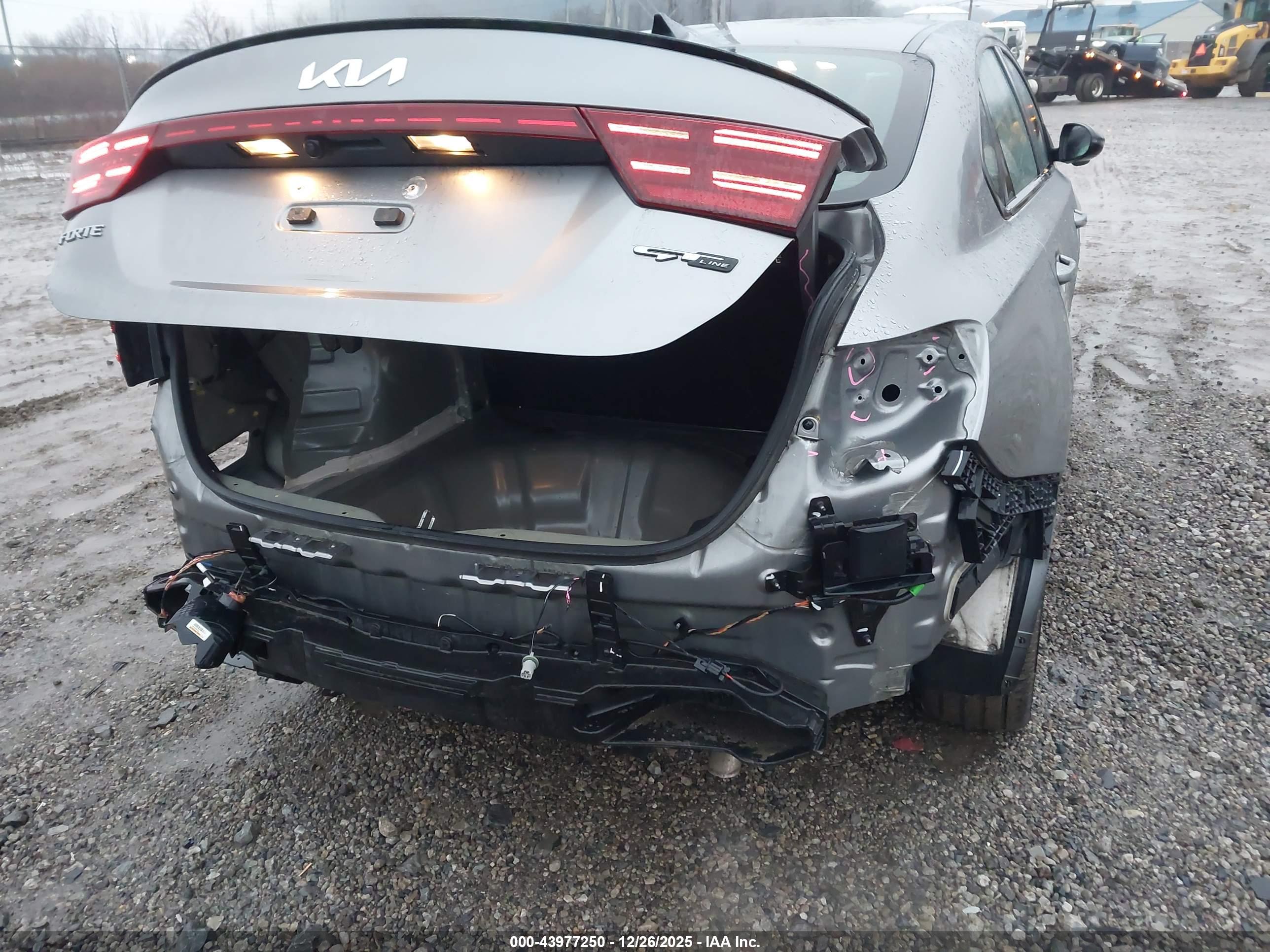 KIA FORTE image 6