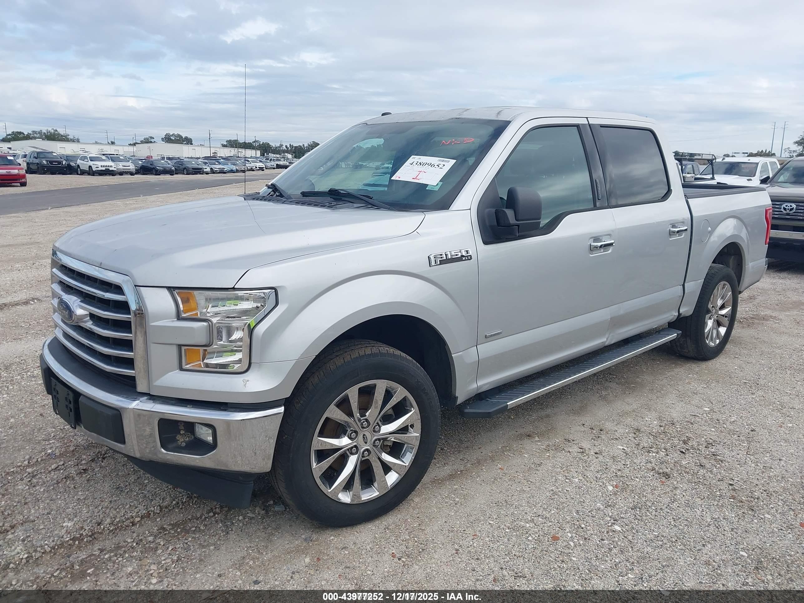 FORD F-150 image 2