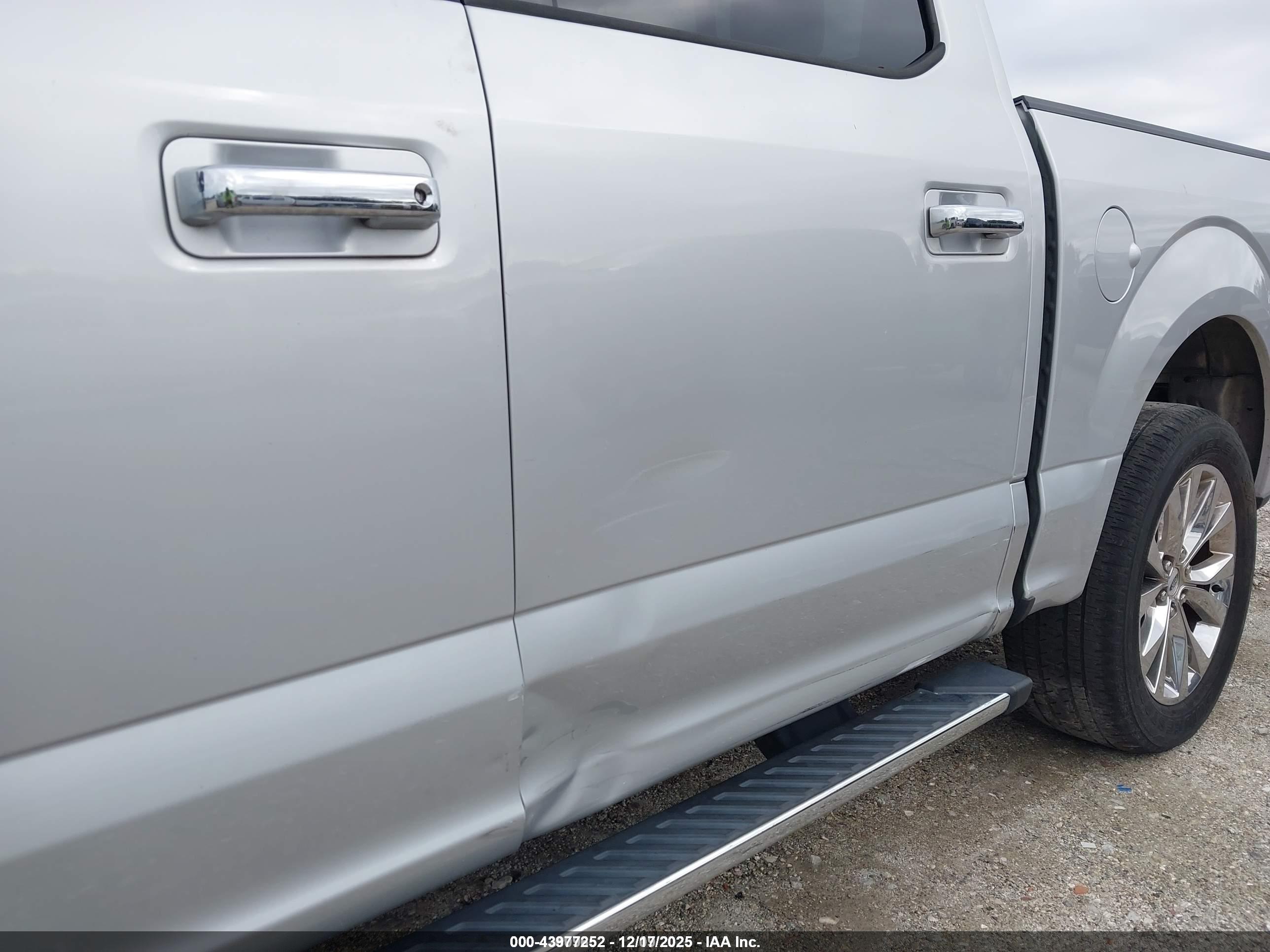 FORD F-150 image 6