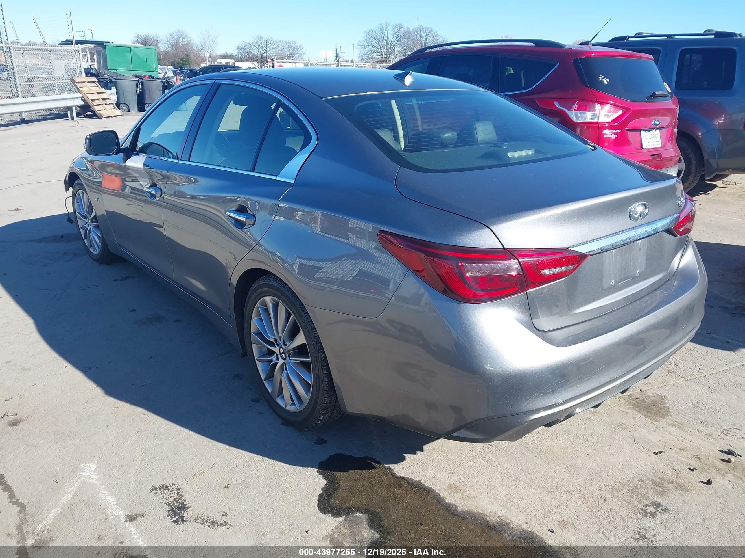 INFINITI Q50 image 3