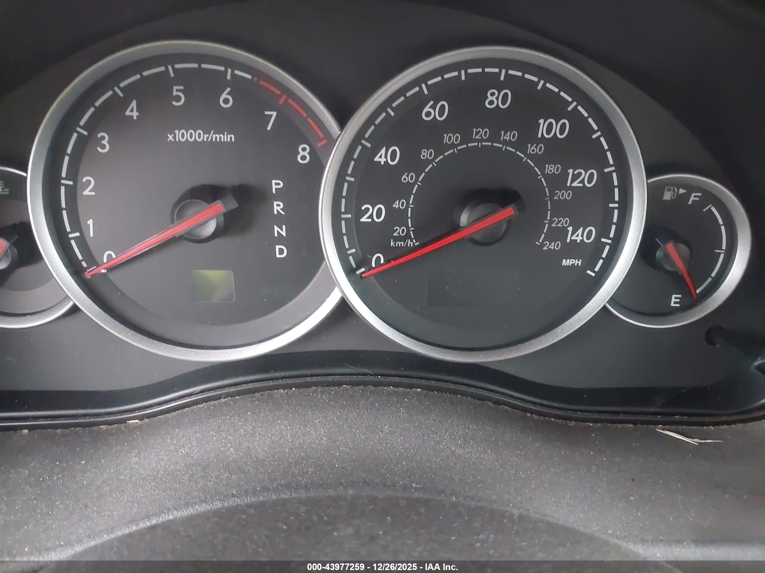 SUBARU OUTBACK image 7