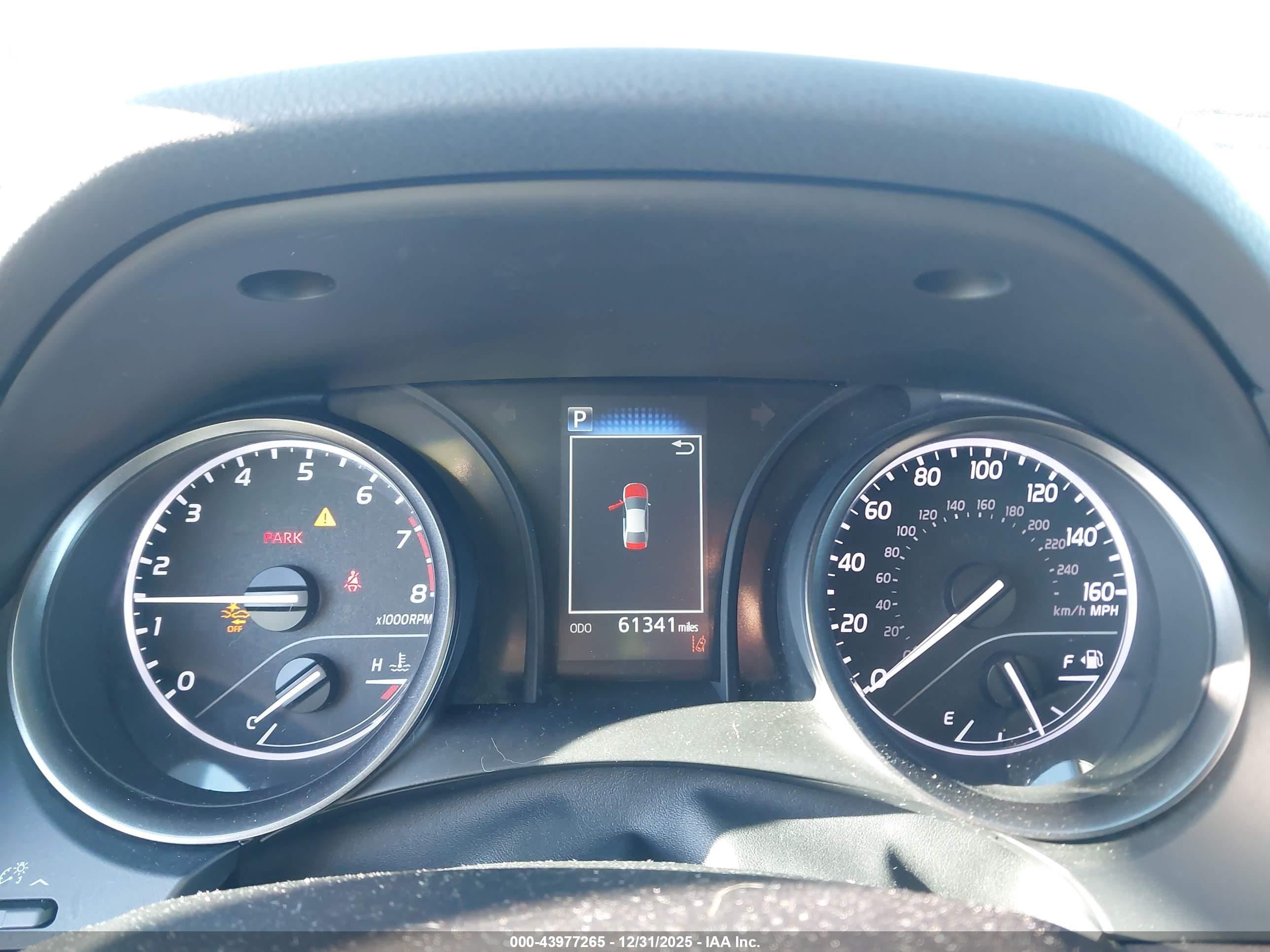 TOYOTA CAMRY image 7