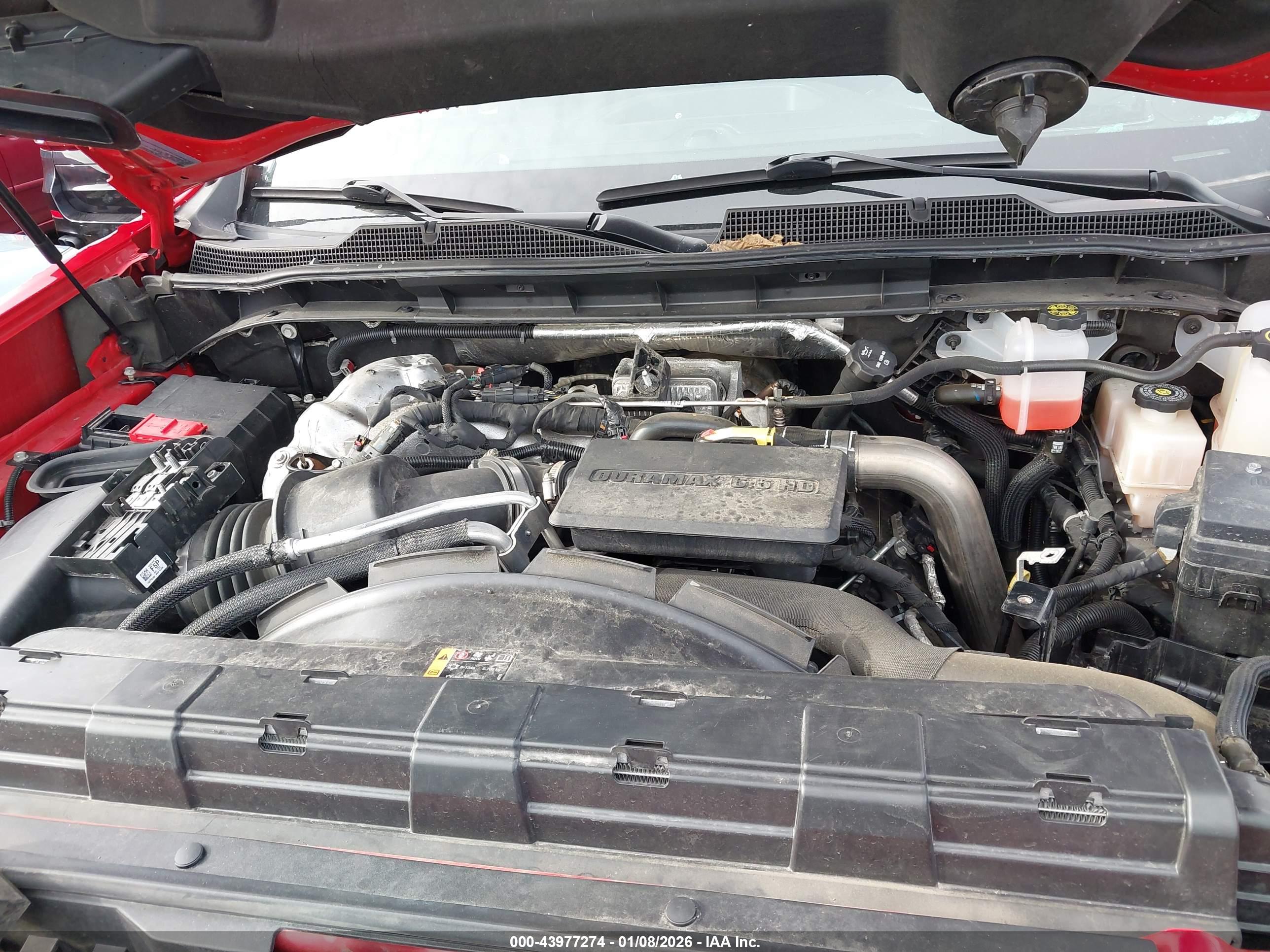 CHEVROLET SILVERADO image 10