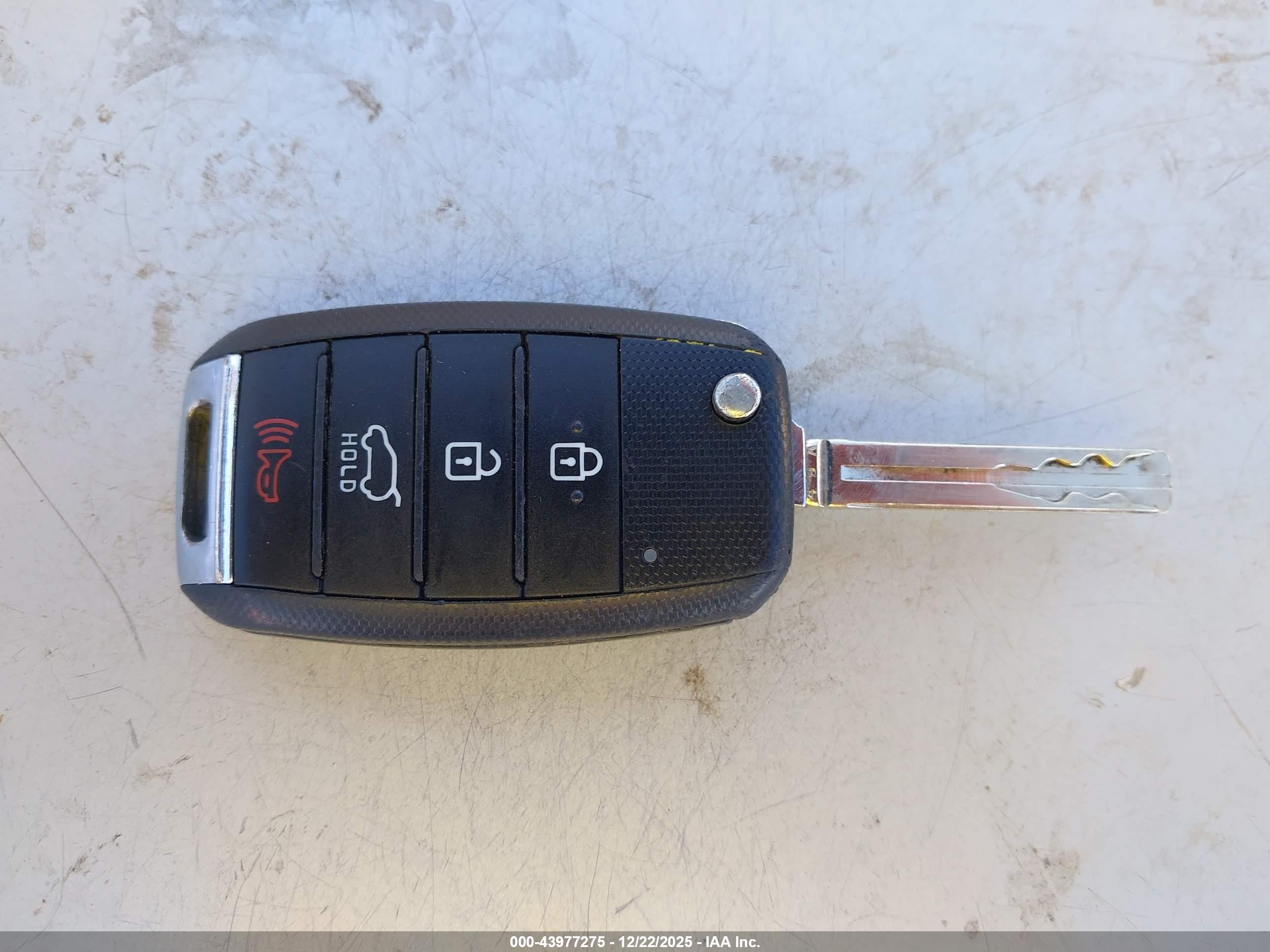 KIA SPORTAGE image 11