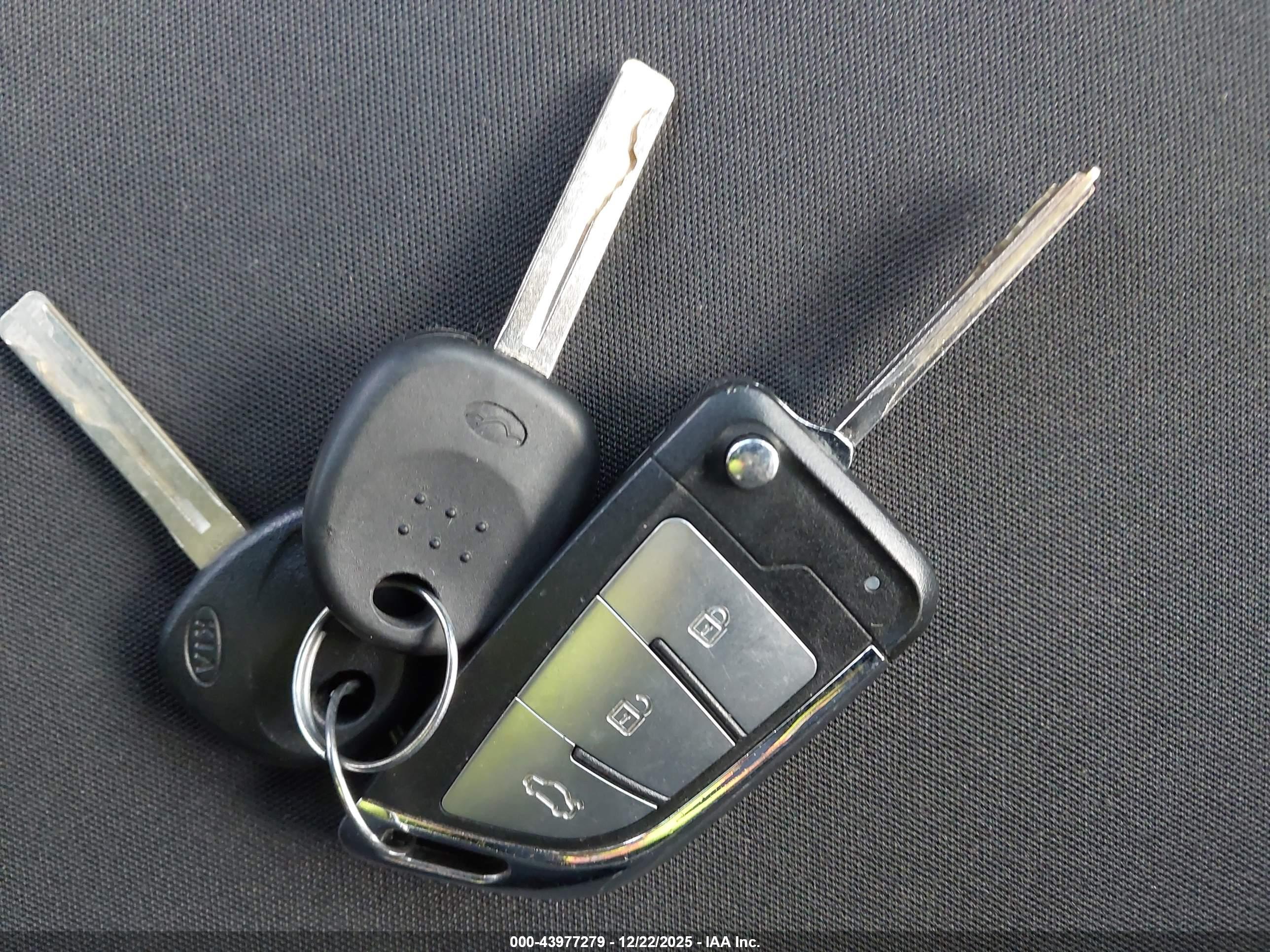 KIA SOUL image 11