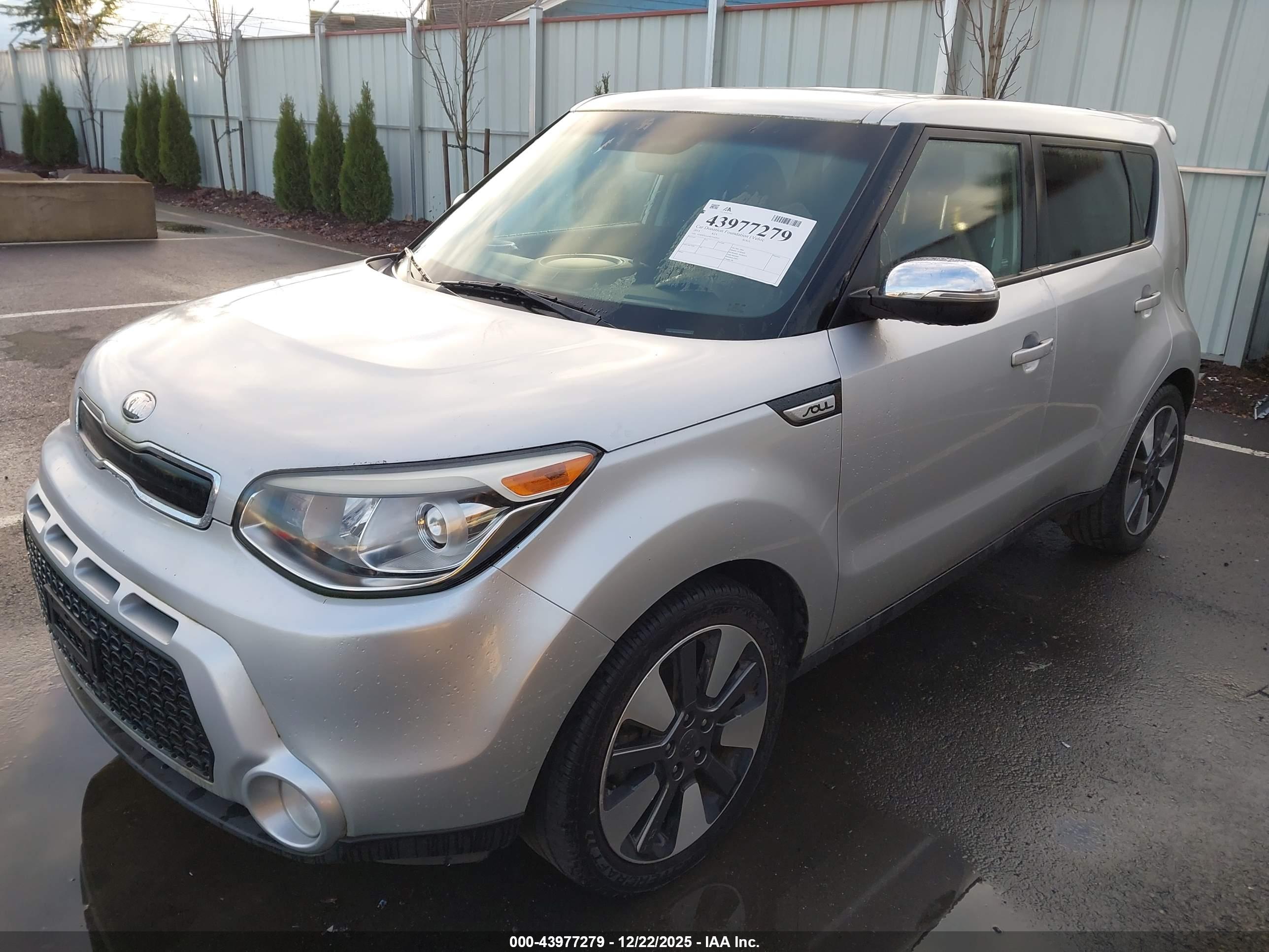 KIA SOUL image 2