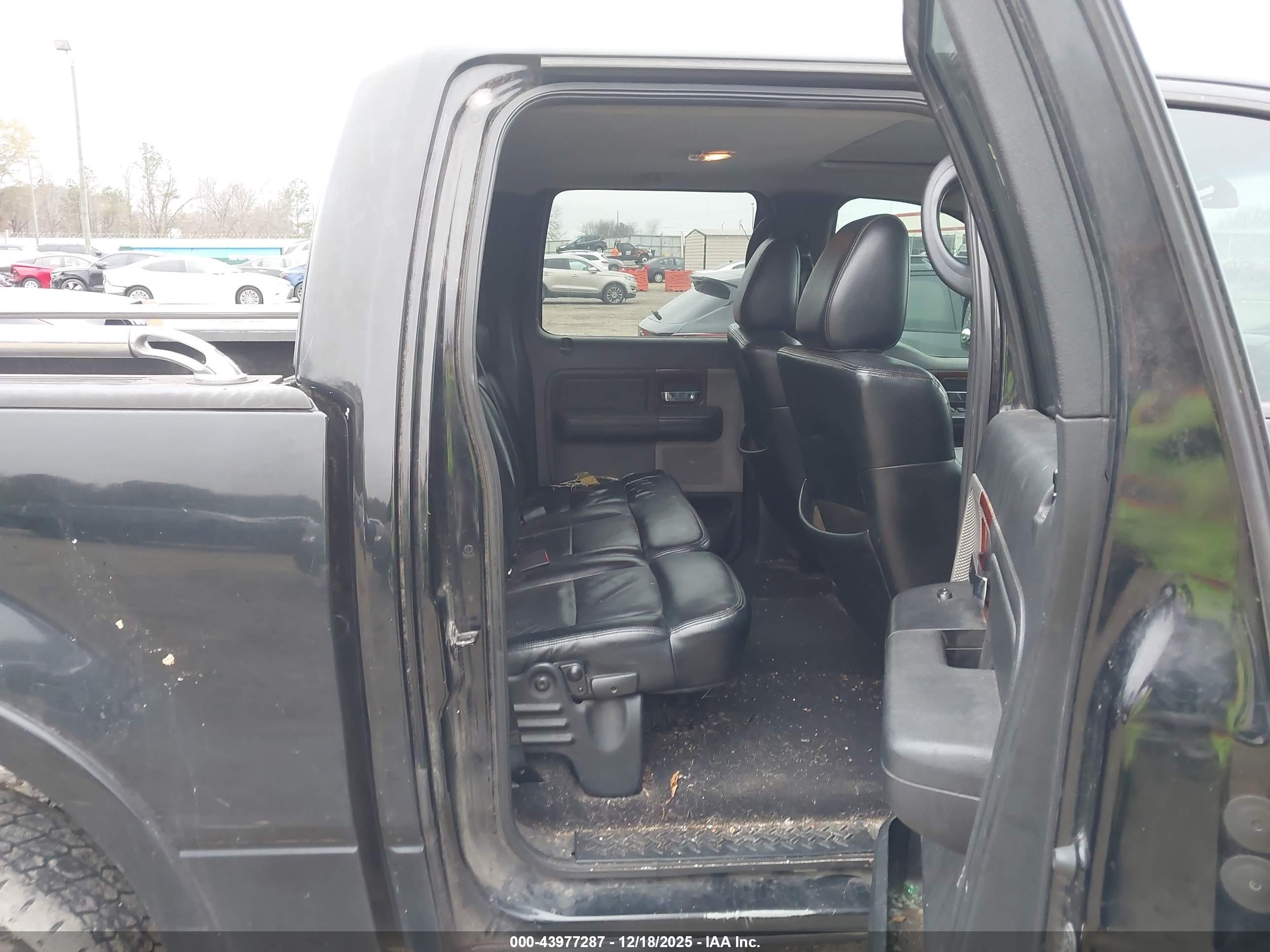 FORD F-150 image 8