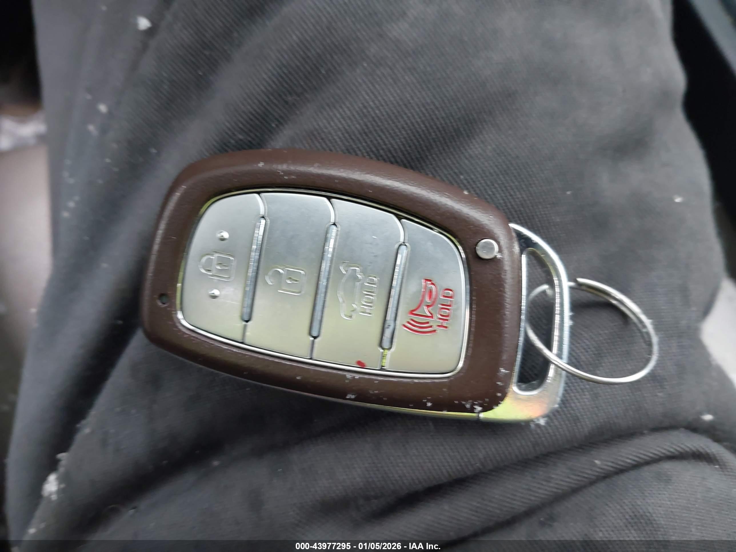 HYUNDAI SONATA image 11