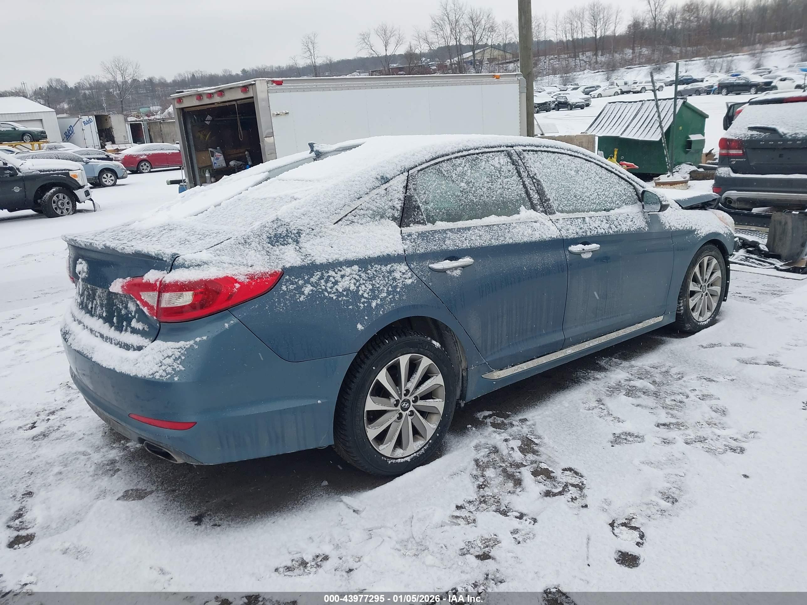 HYUNDAI SONATA image 4