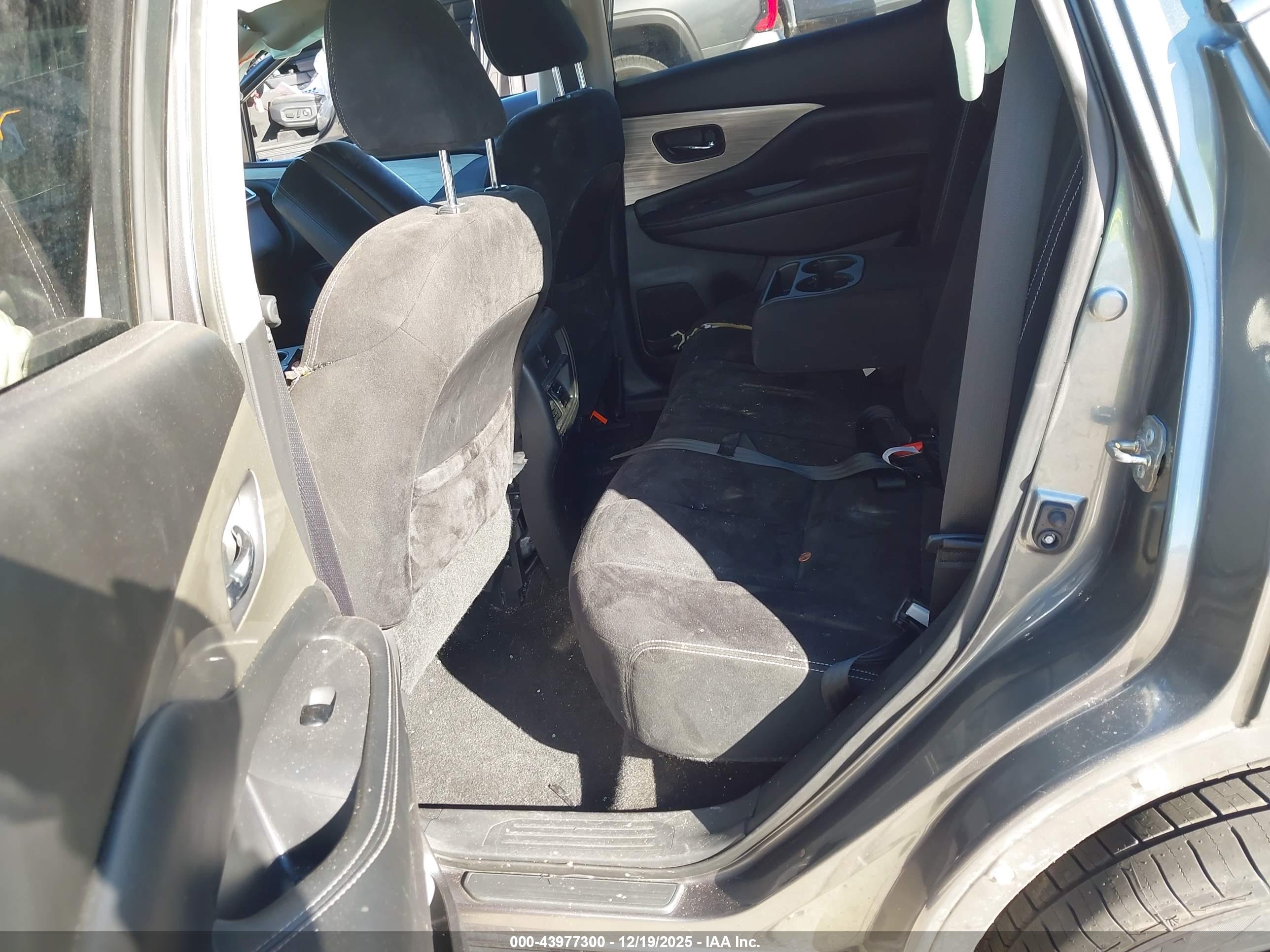 NISSAN MURANO image 5