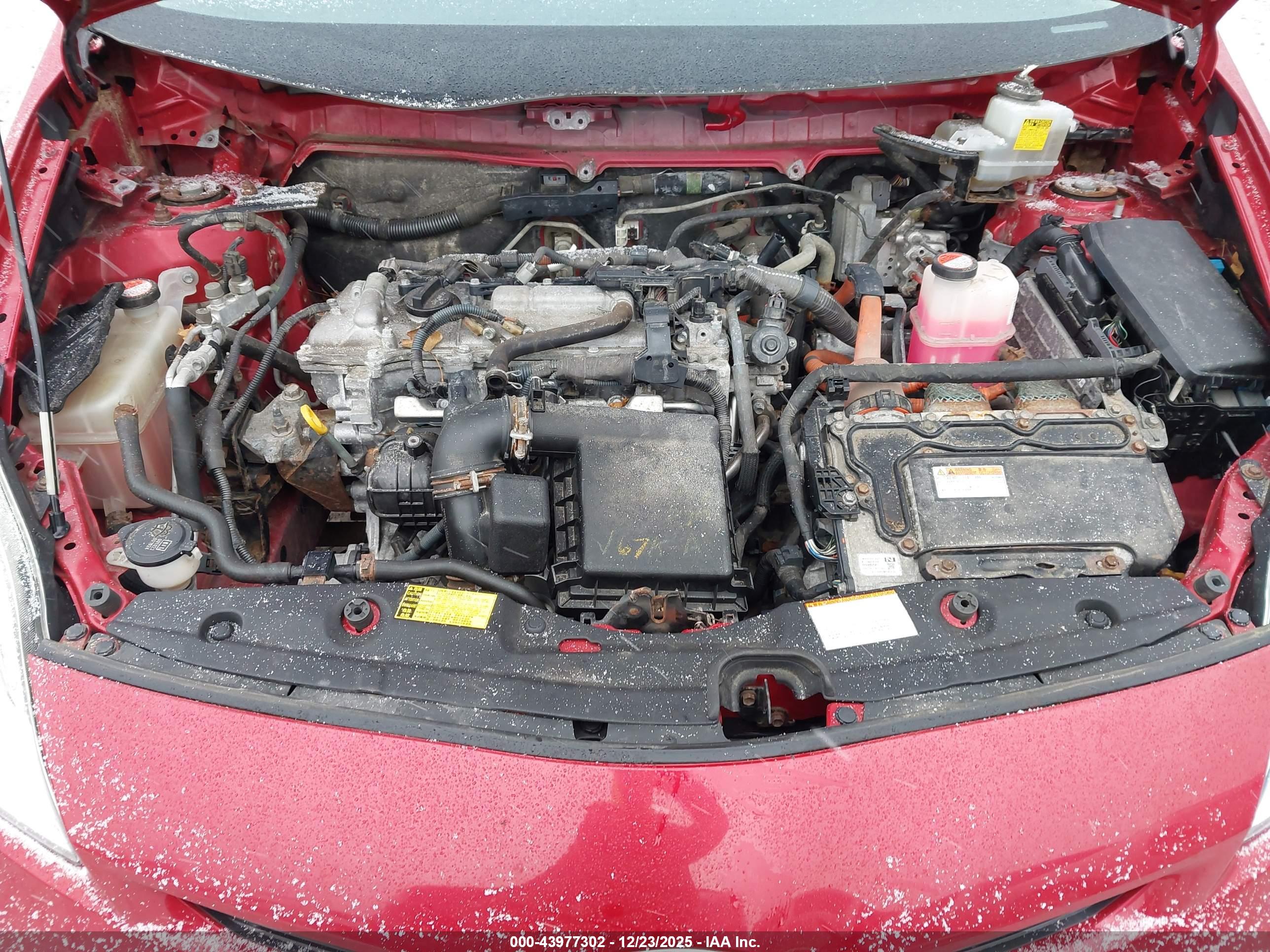 TOYOTA PRIUS image 10