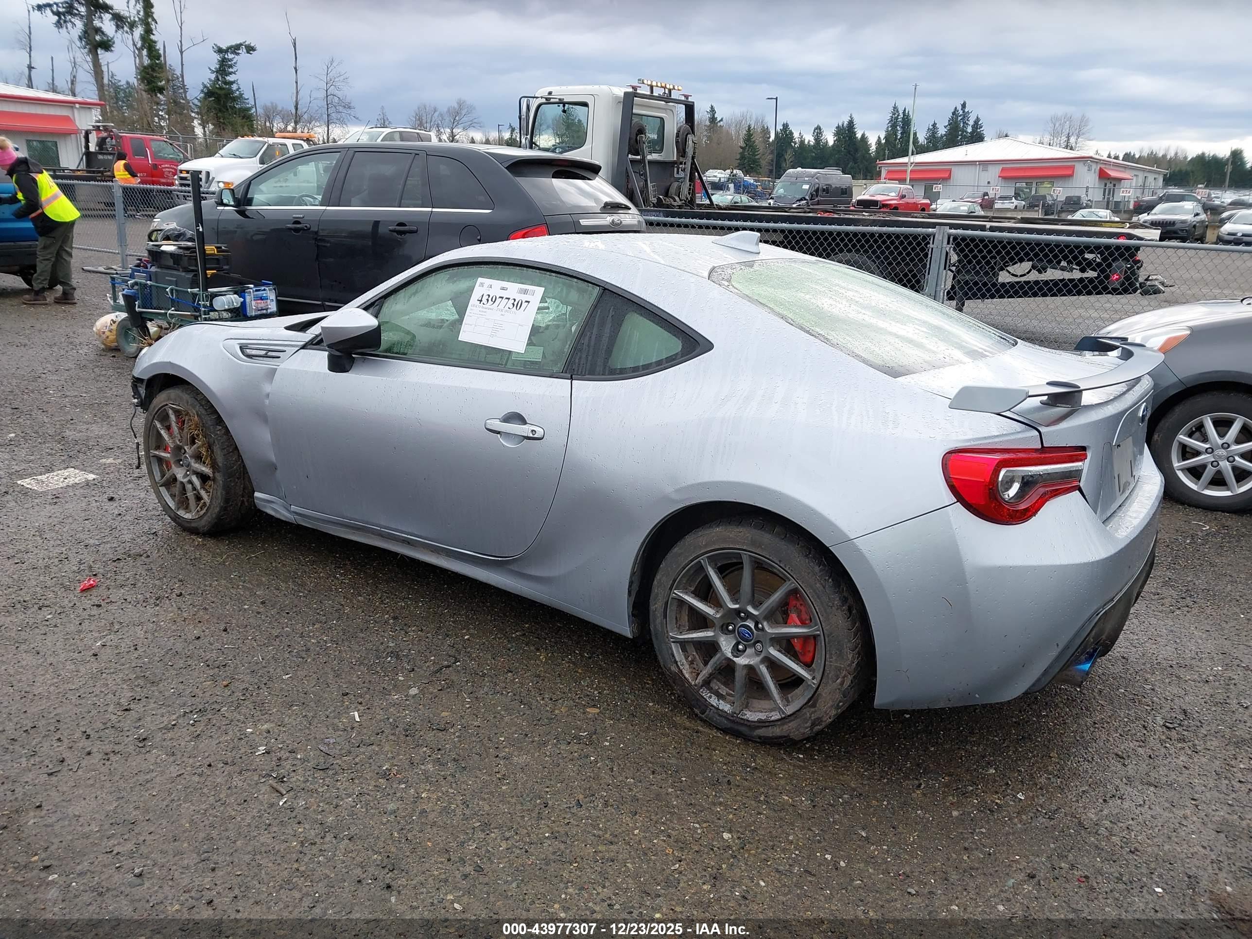 SUBARU BRZ image 3