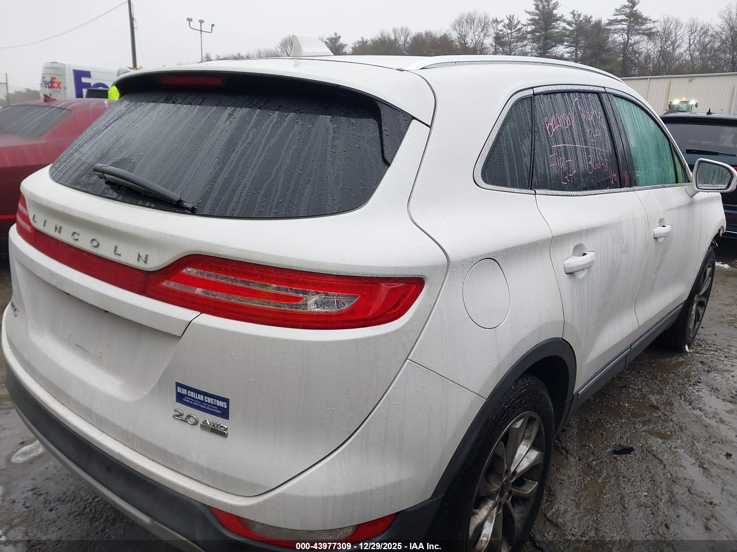 LINCOLN MKC image 4