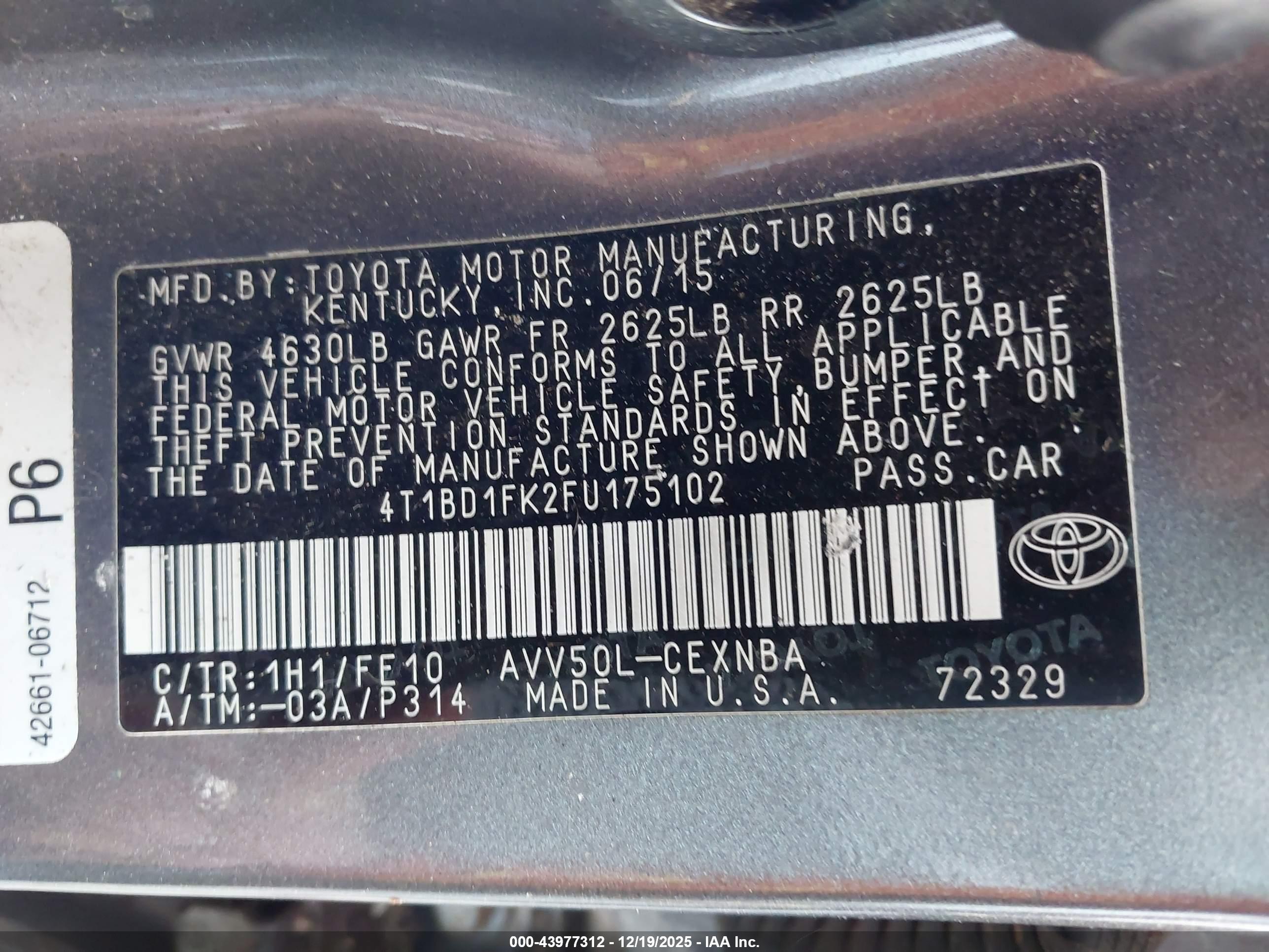 TOYOTA CAMRY image 9