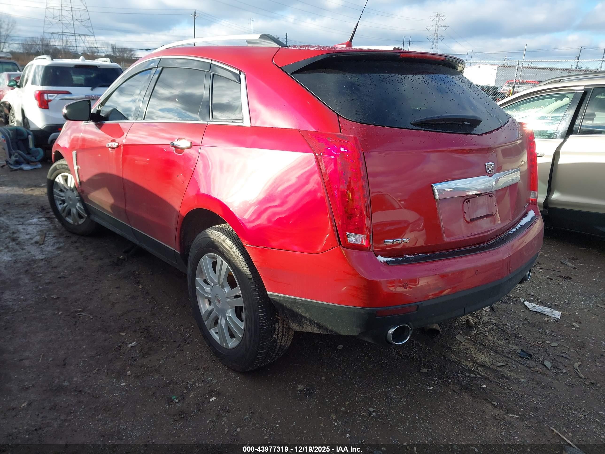 CADILLAC SRX image 3