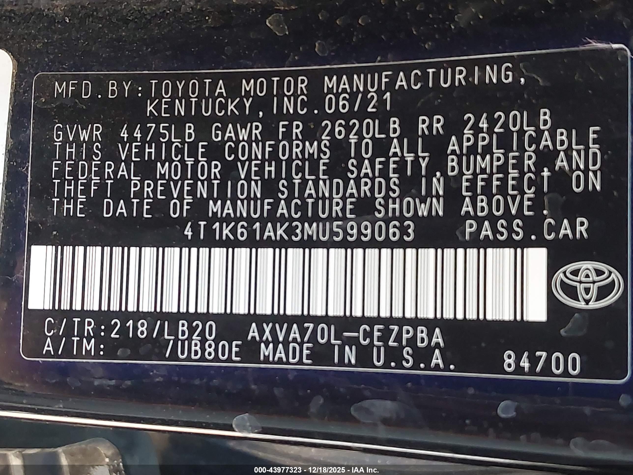 TOYOTA CAMRY image 9