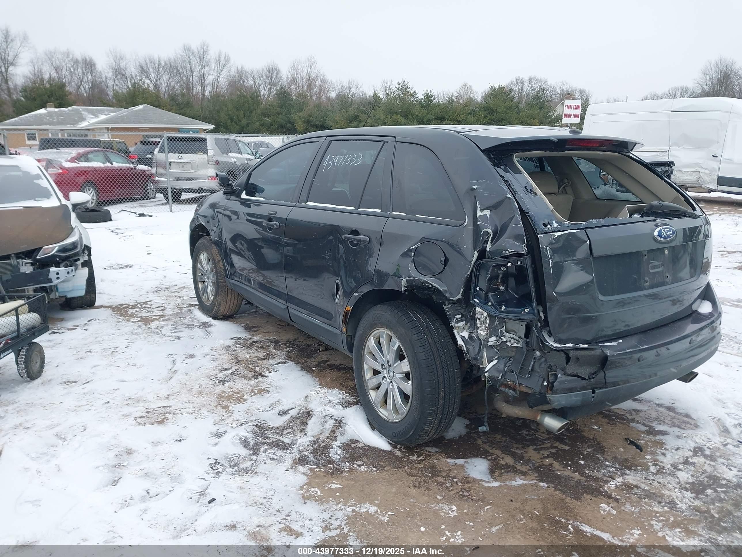 FORD EDGE image 3