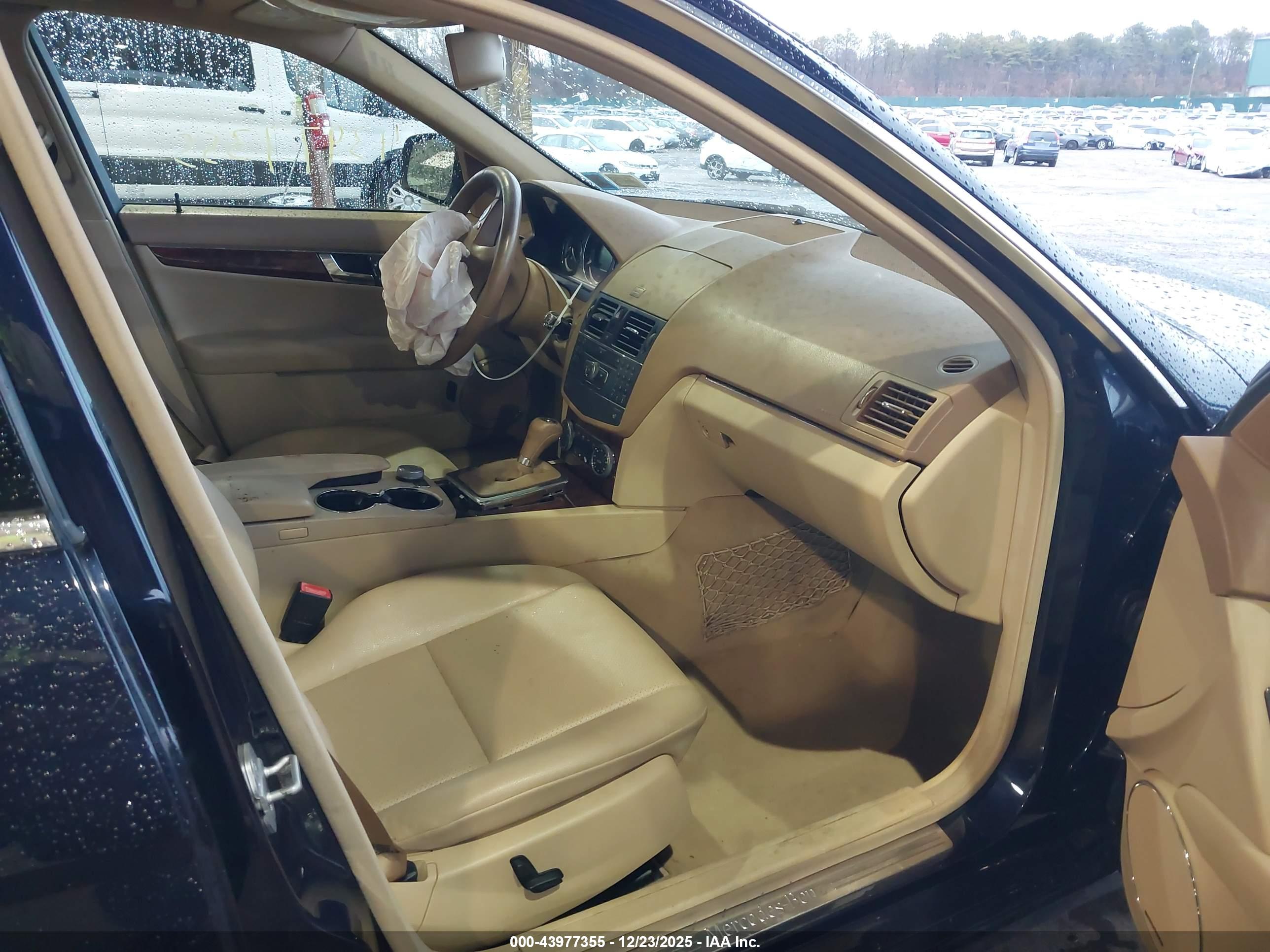 MERCEDES-BENZ C image 5