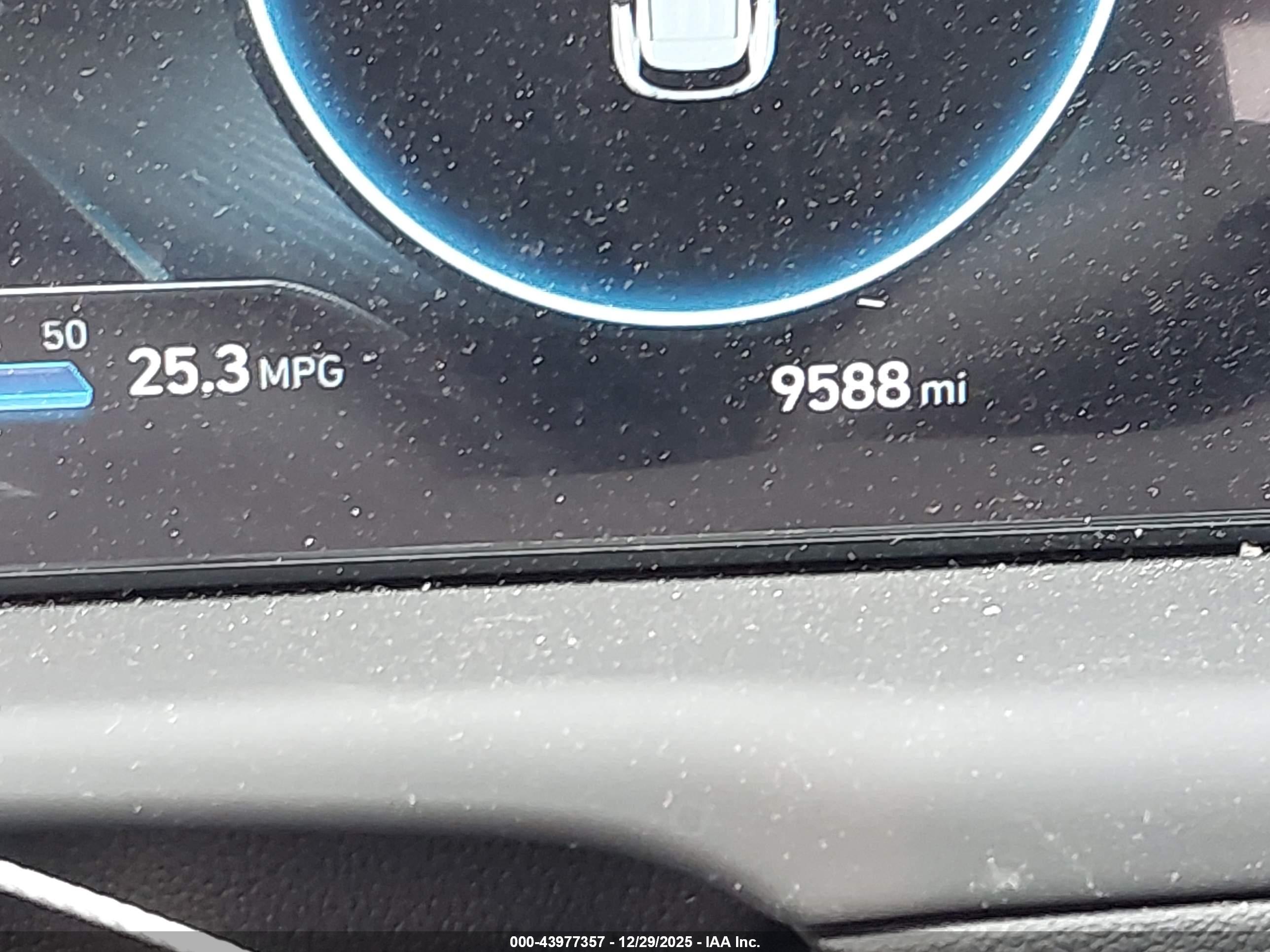 HYUNDAI TUCSON image 7