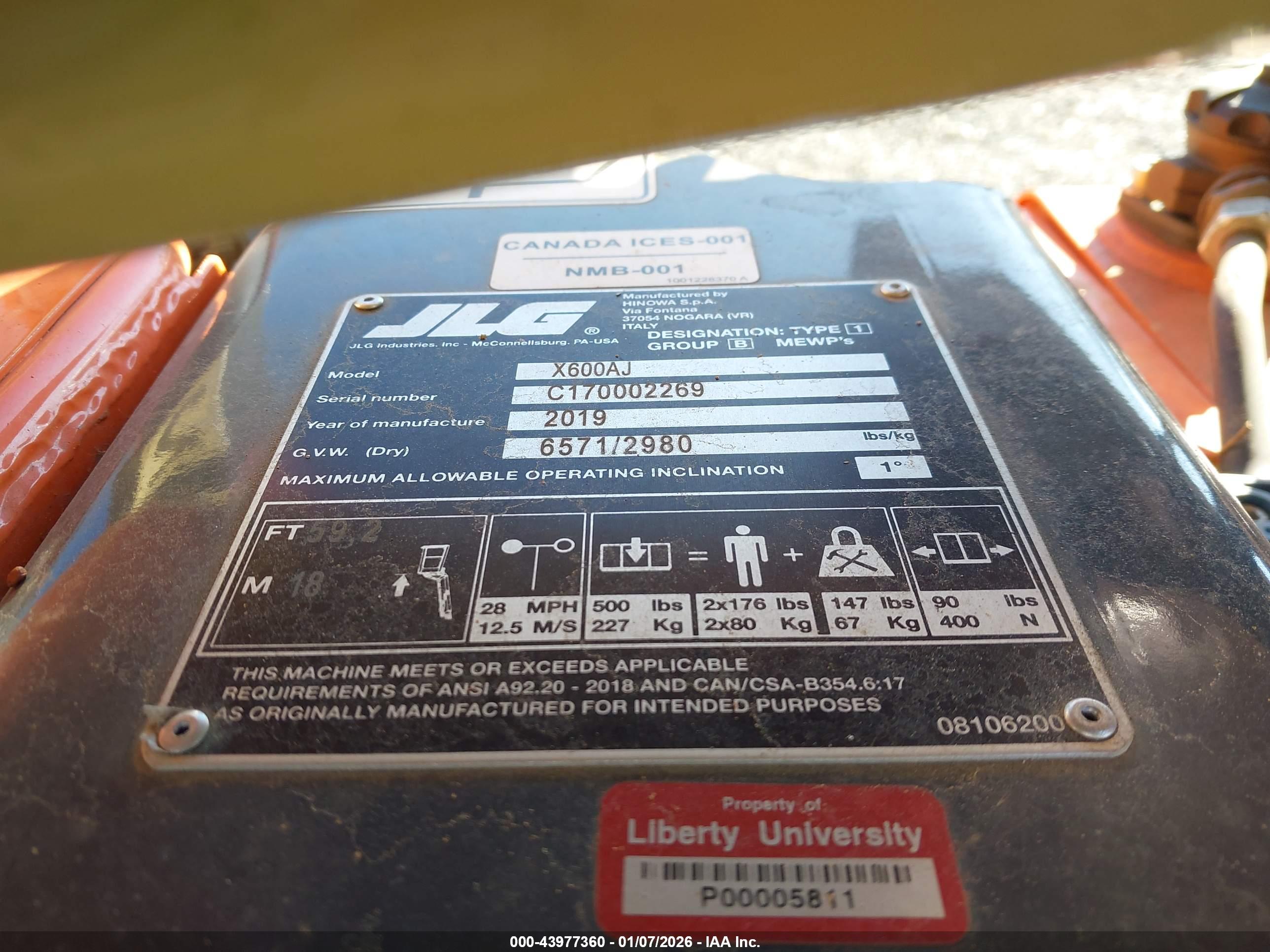 JLG X600AJ image 9