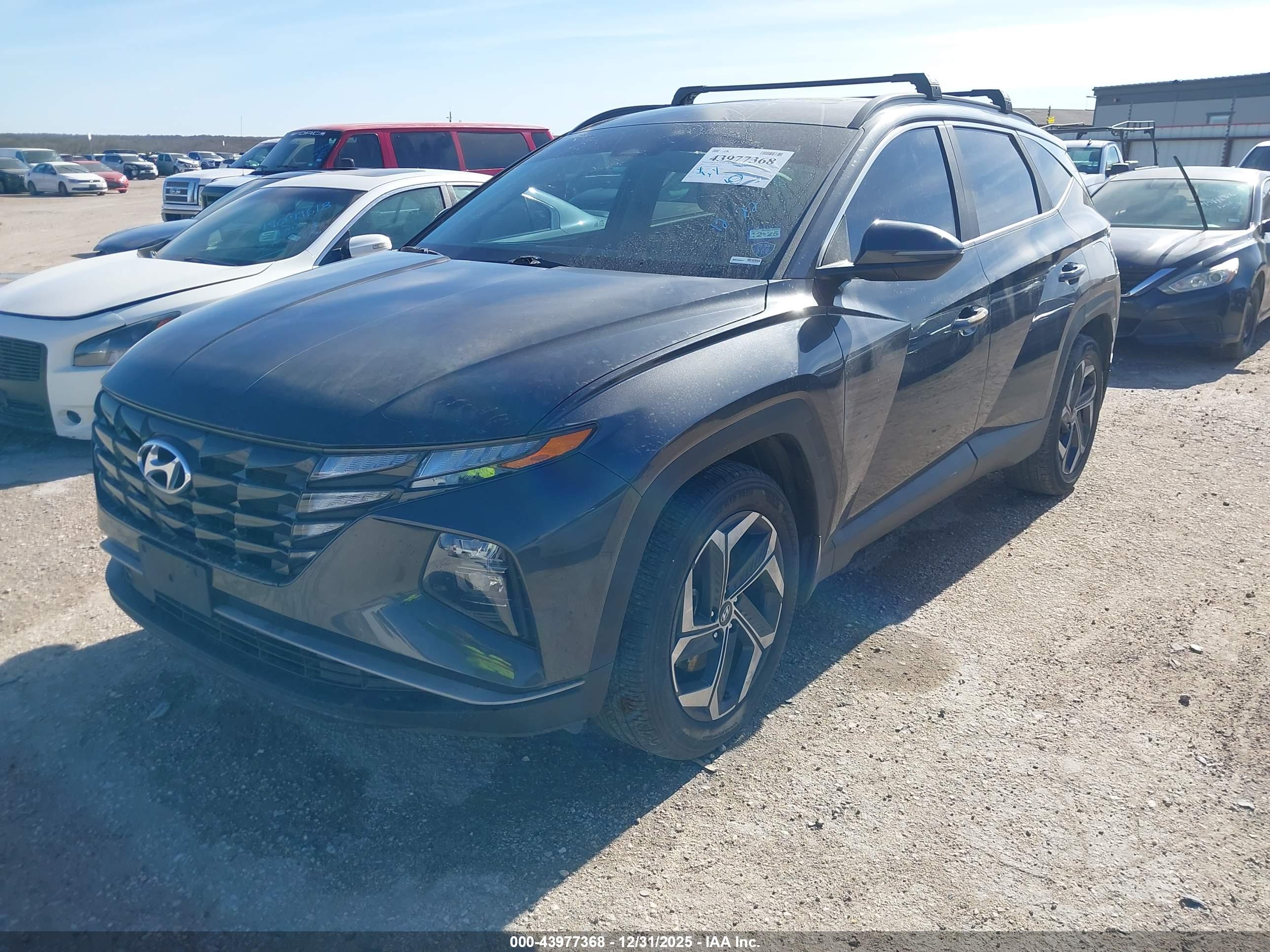 HYUNDAI TUCSON image 2