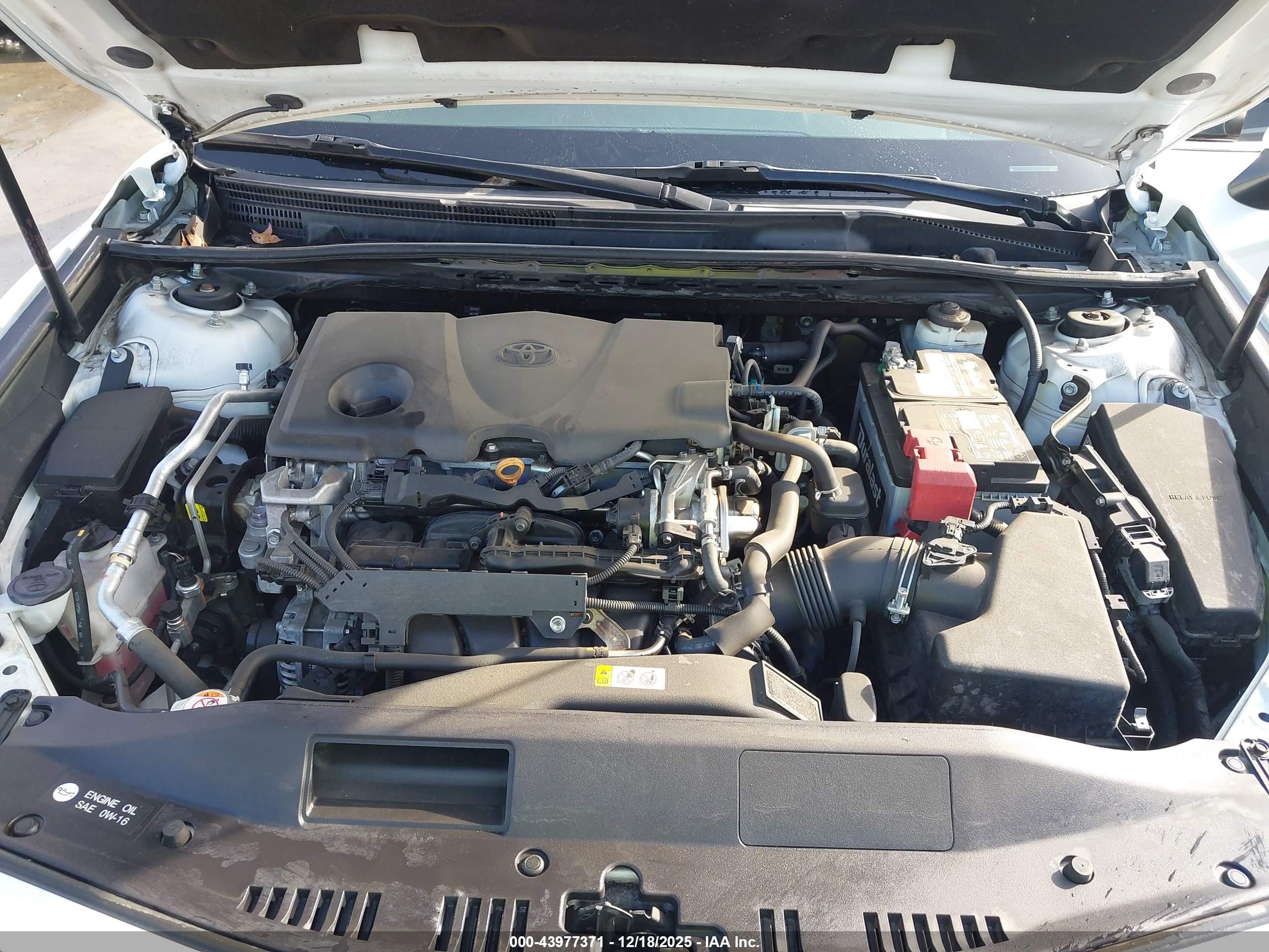 TOYOTA CAMRY image 10