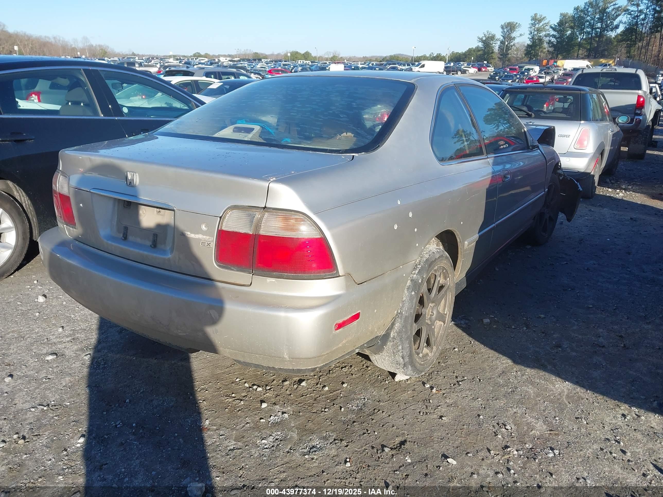 HONDA ACCORD image 4