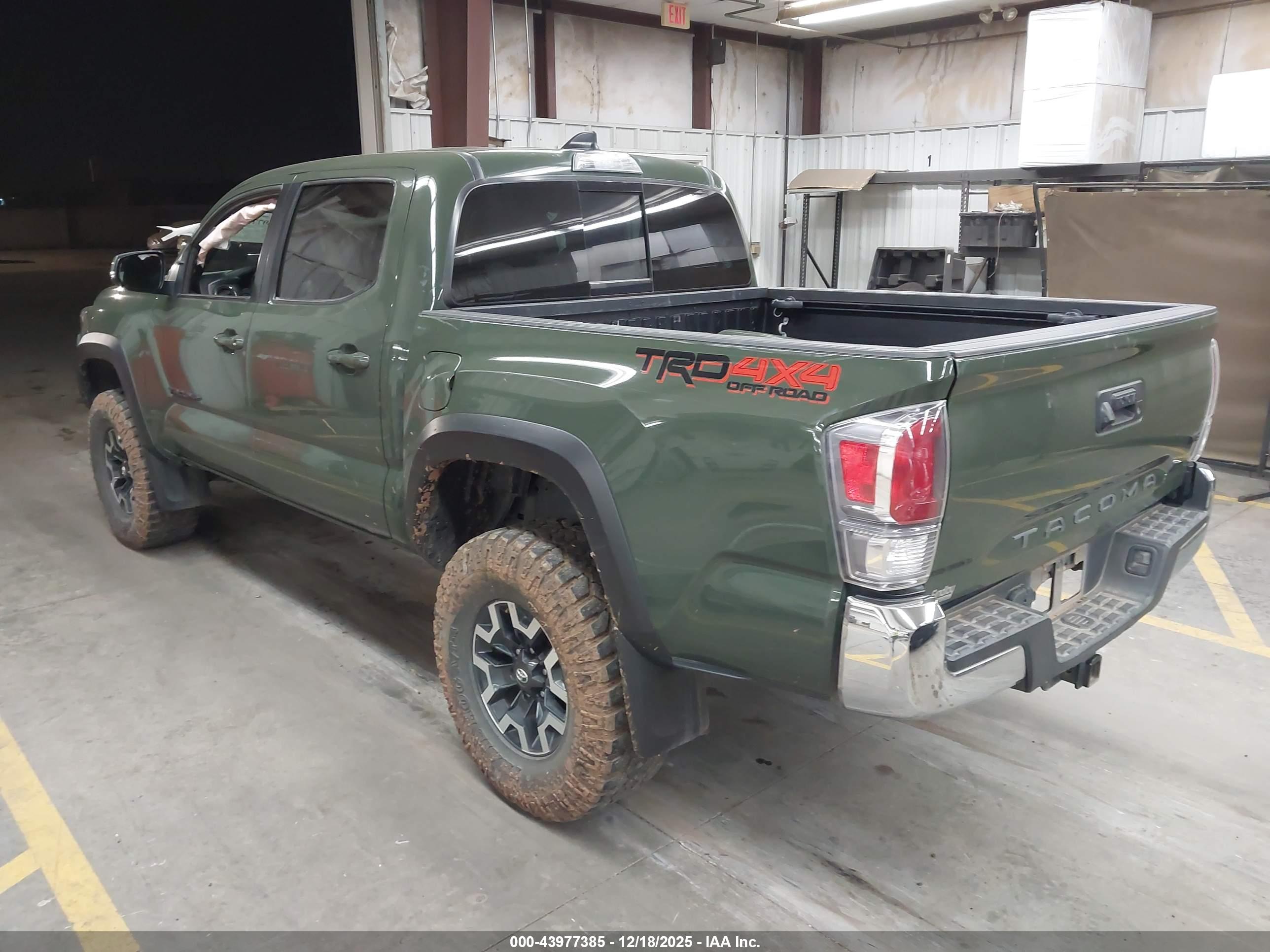 TOYOTA TACOMA image 3