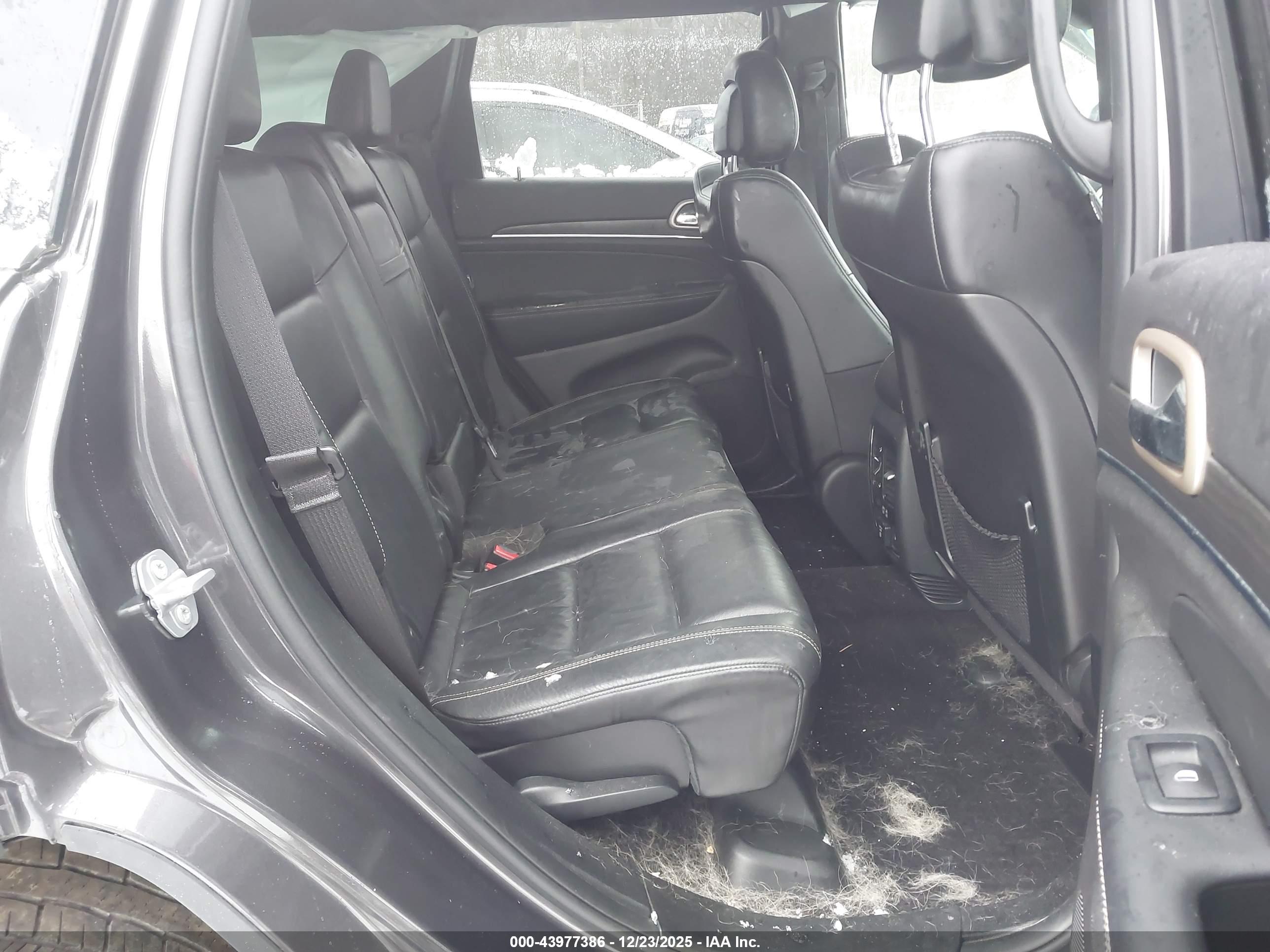 JEEP GRAND image 8