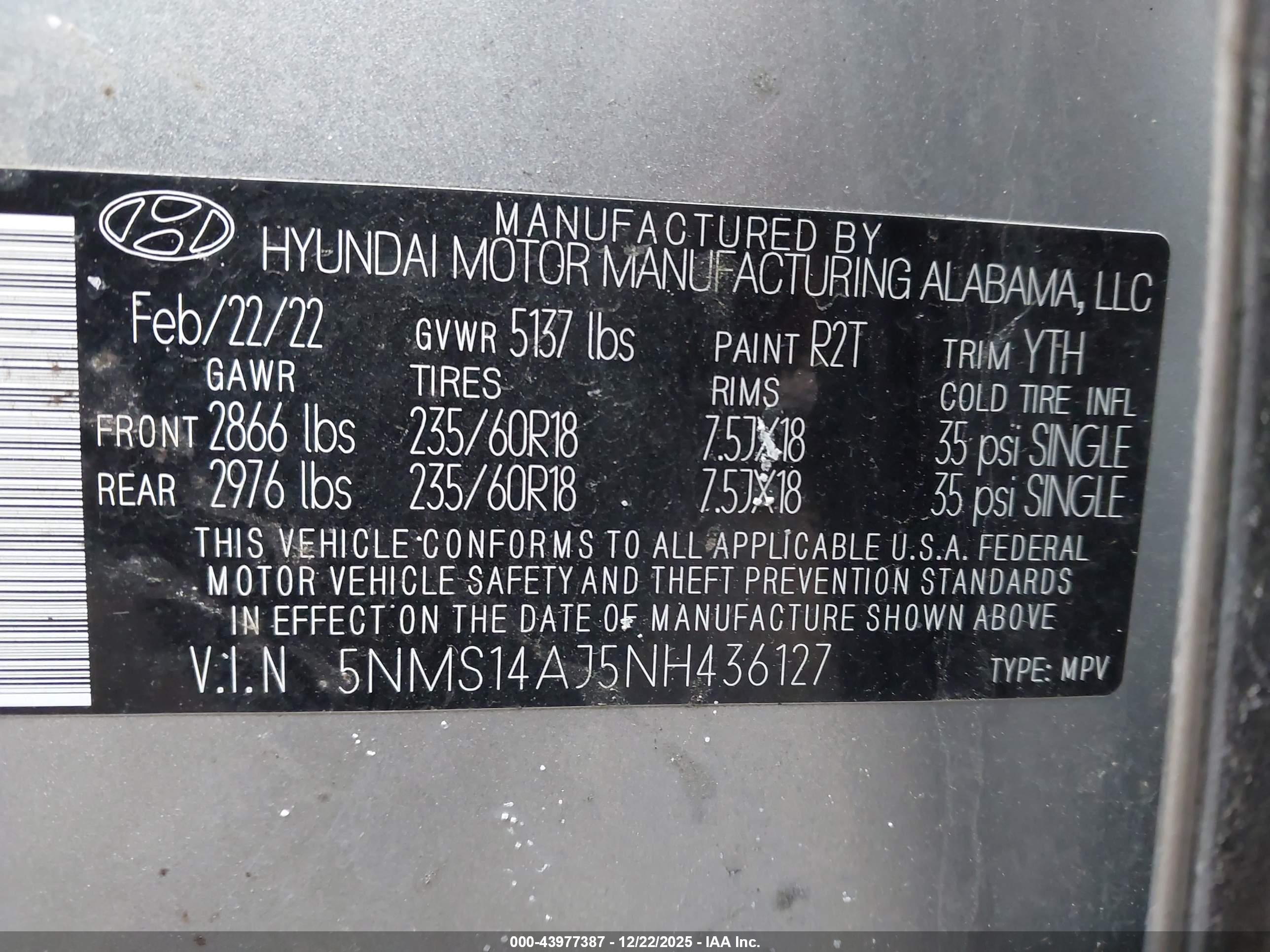 HYUNDAI SANTA image 9