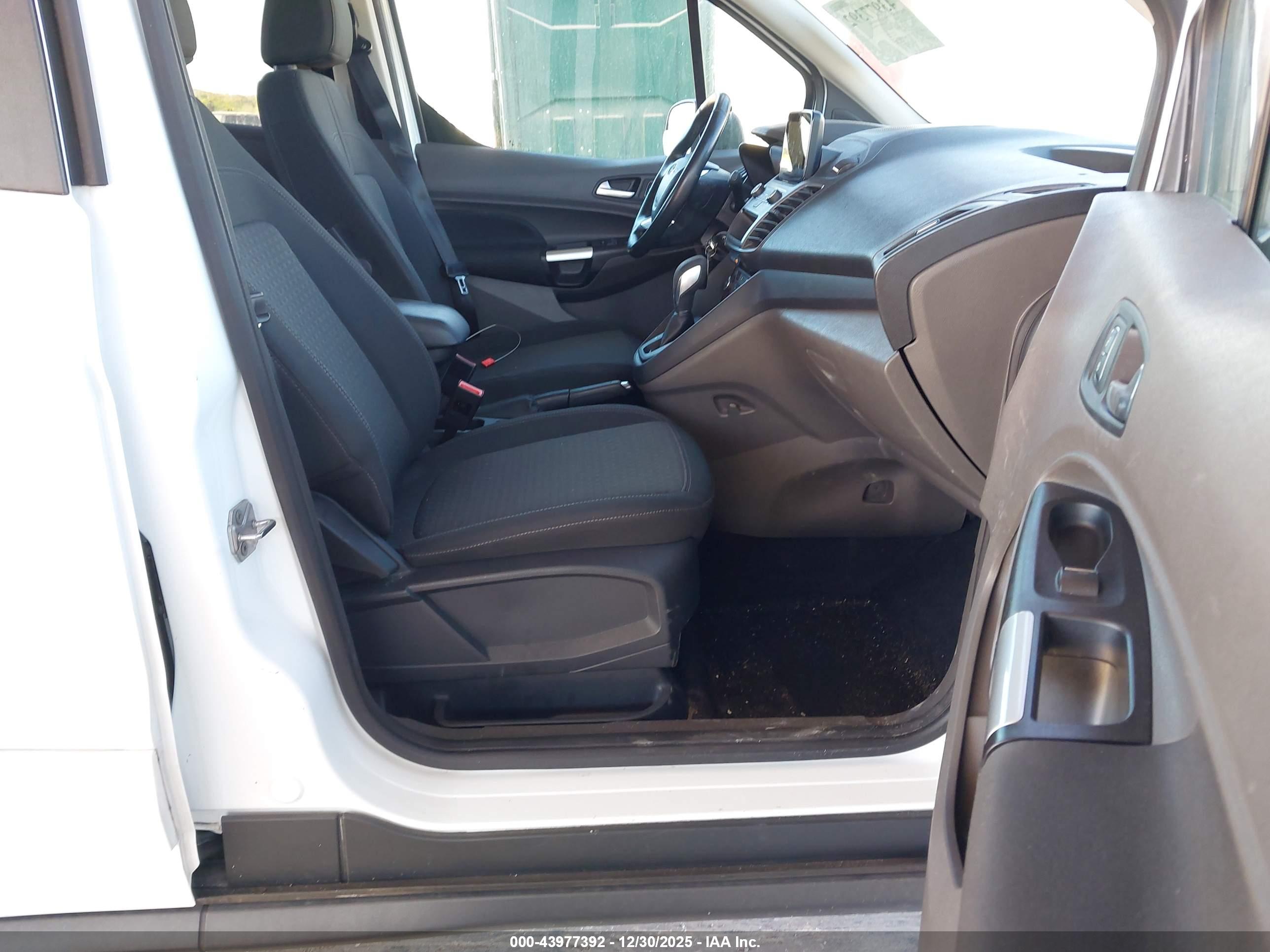 FORD TRANSIT image 5
