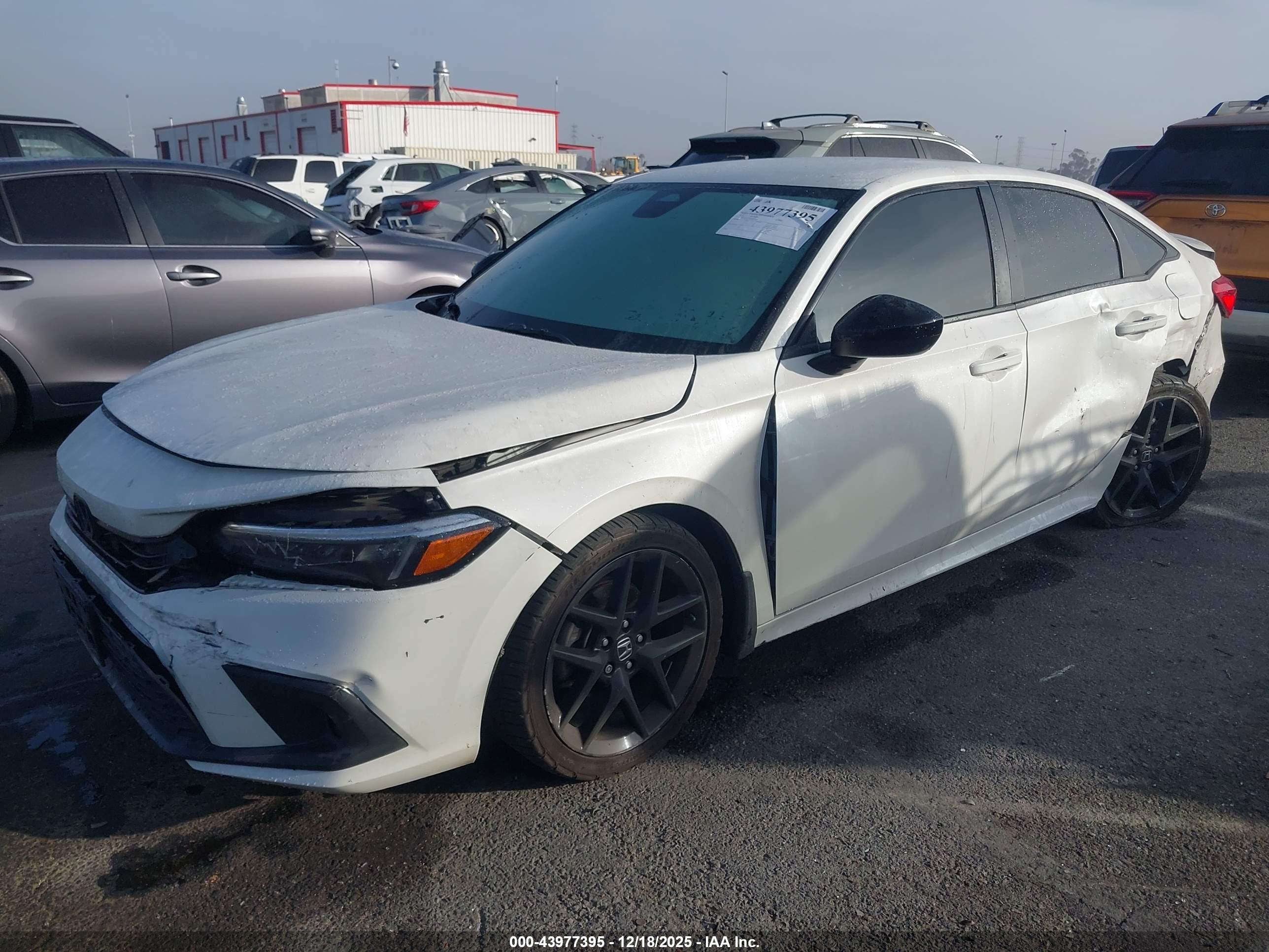 HONDA CIVIC image 2