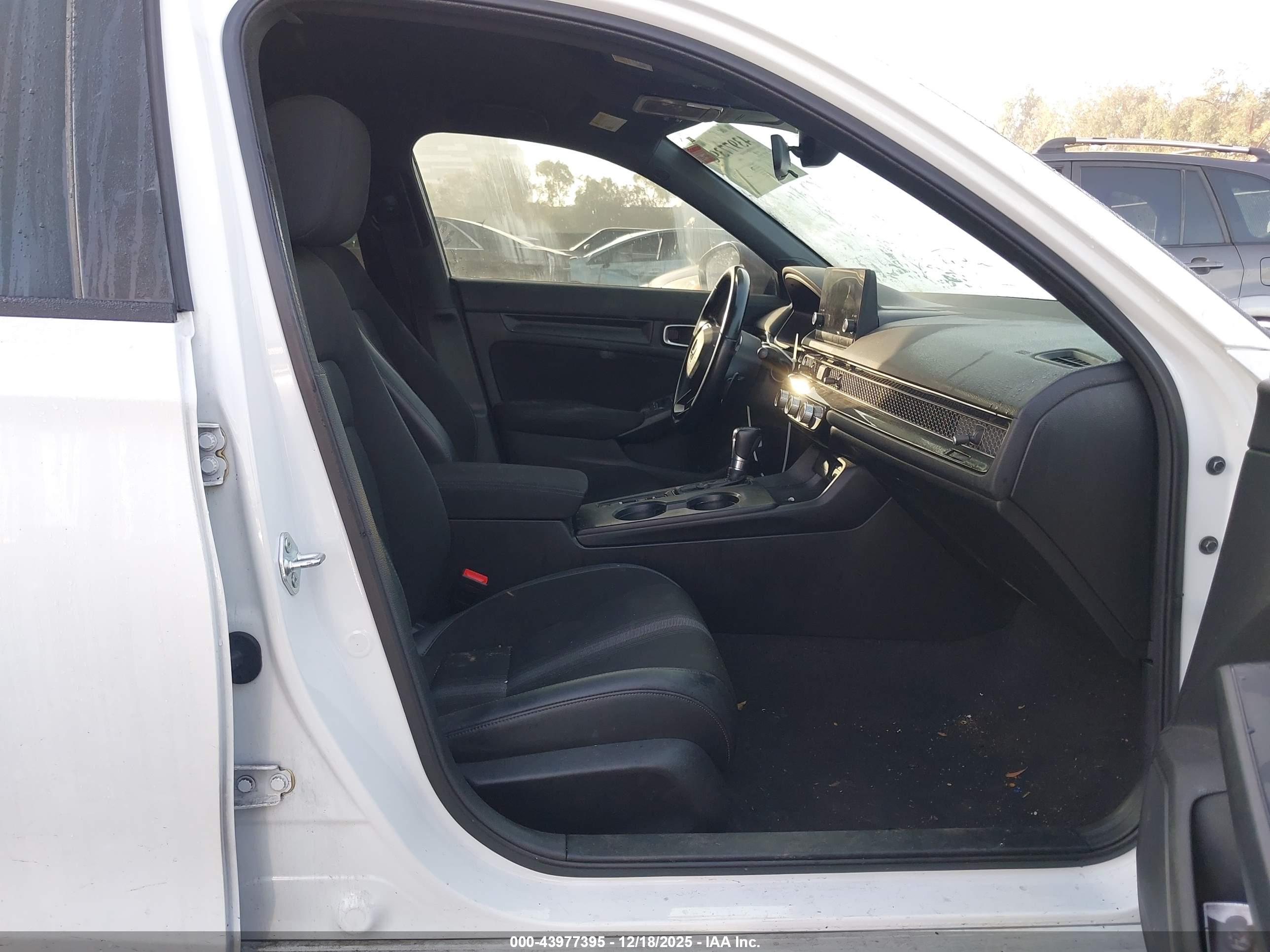 HONDA CIVIC image 5