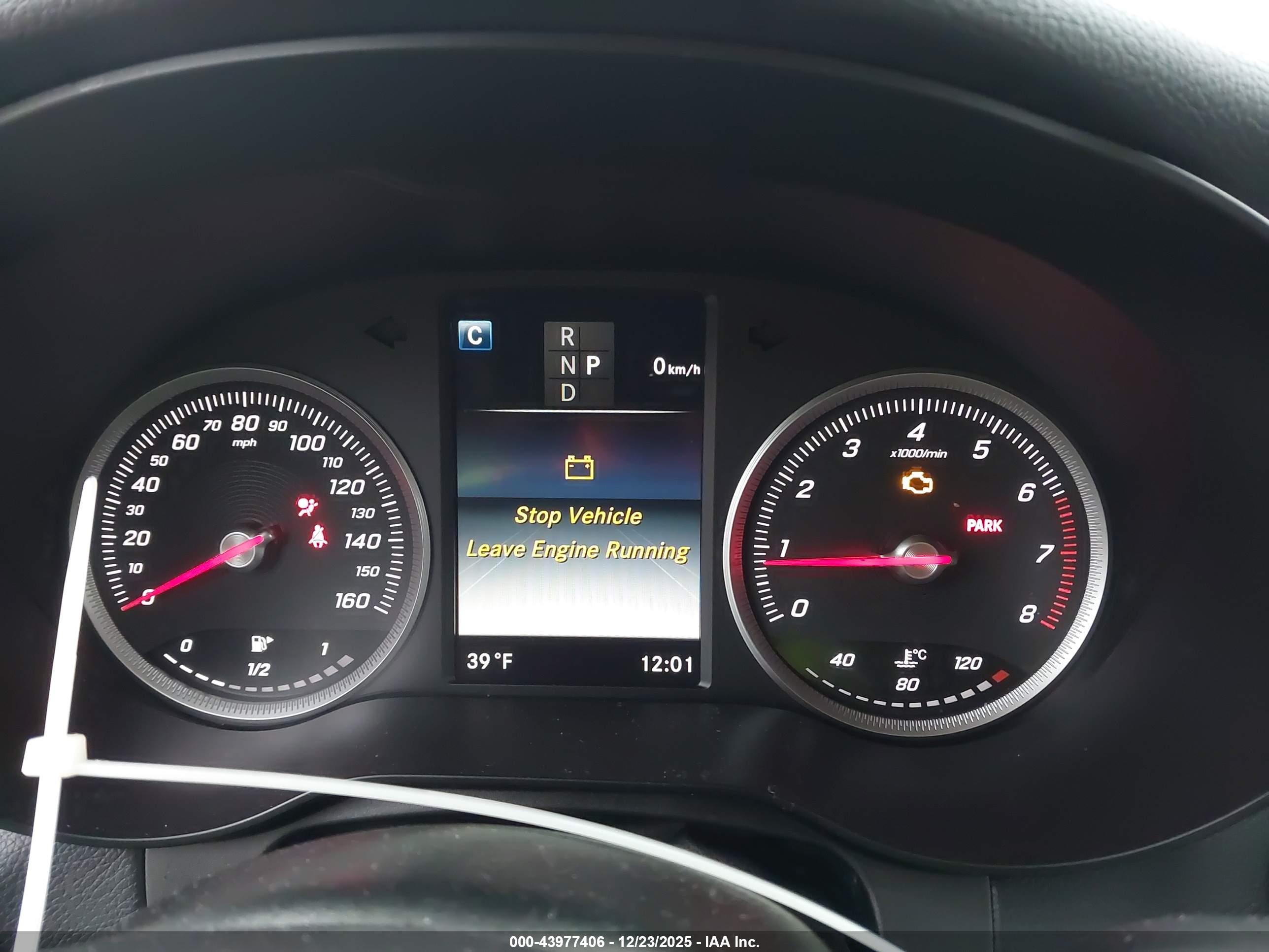 MERCEDES-BENZ GLC image 7