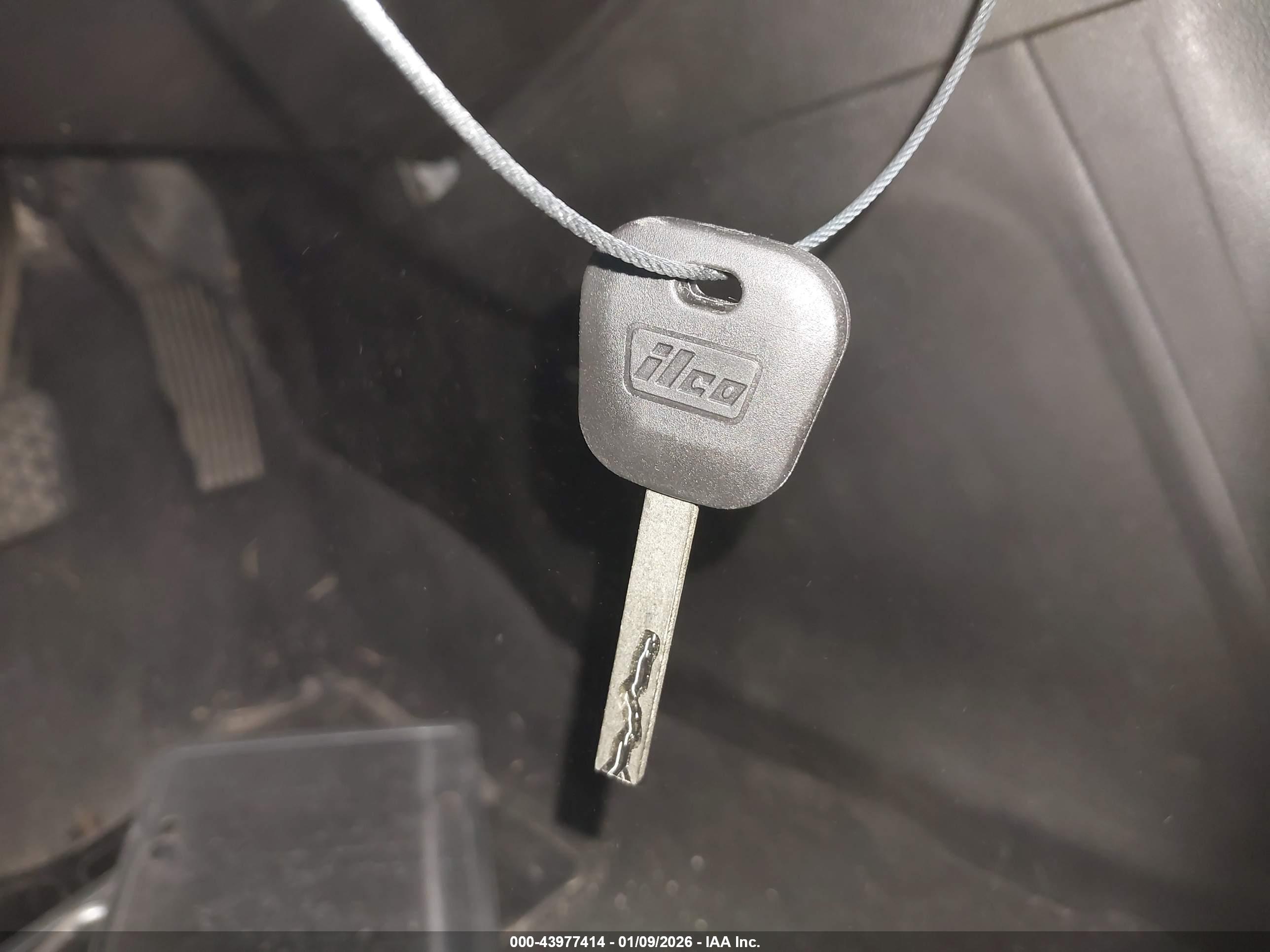 CHEVROLET CRUZE image 11