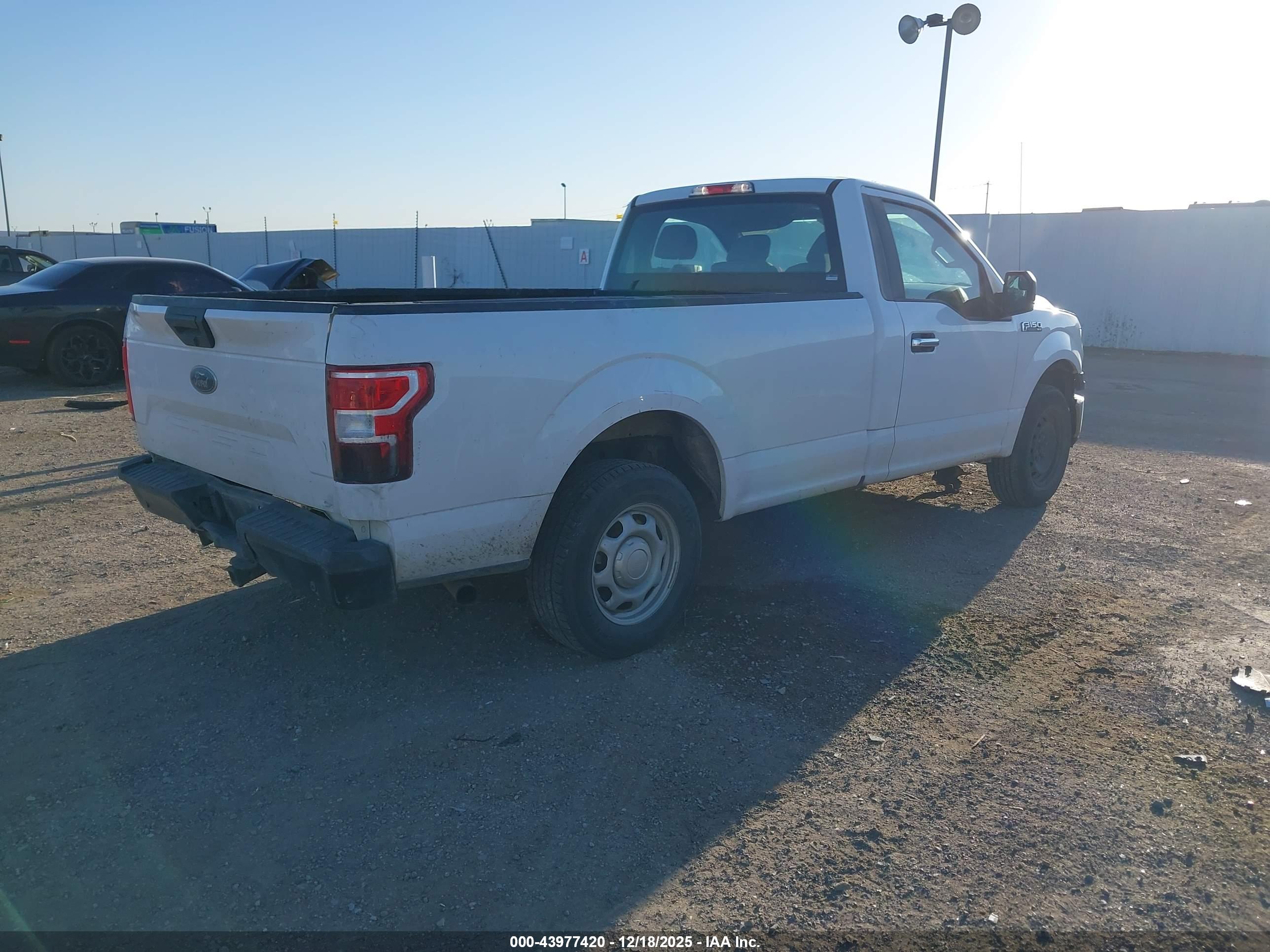 FORD F-150 image 4