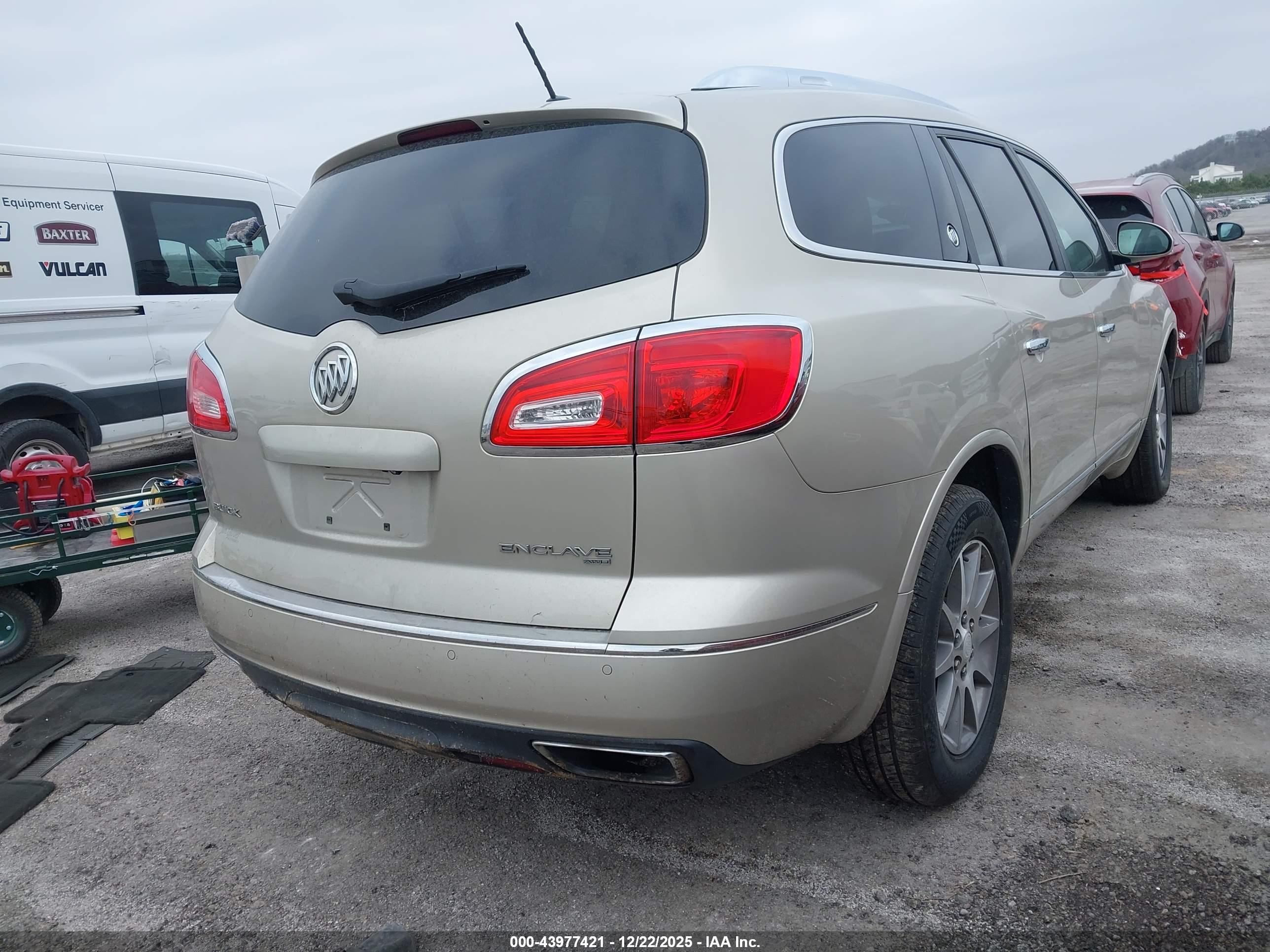 BUICK ENCLAVE image 4