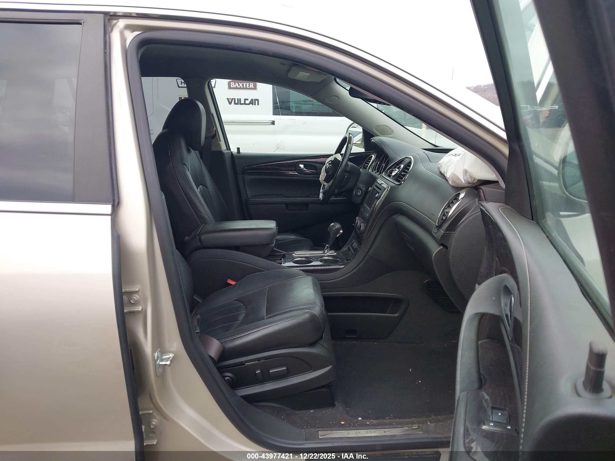 BUICK ENCLAVE image 5