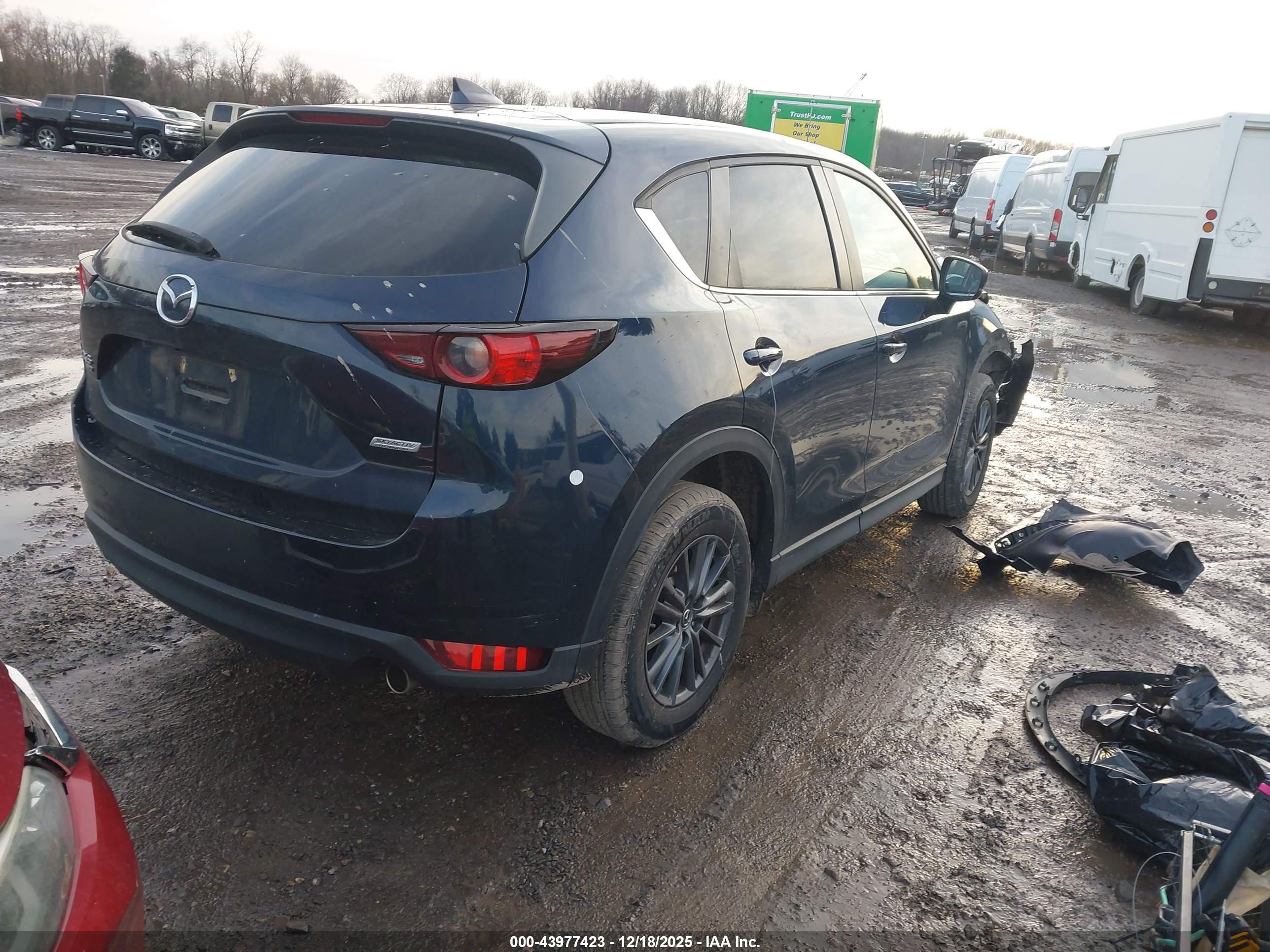 MAZDA CX-5 image 4