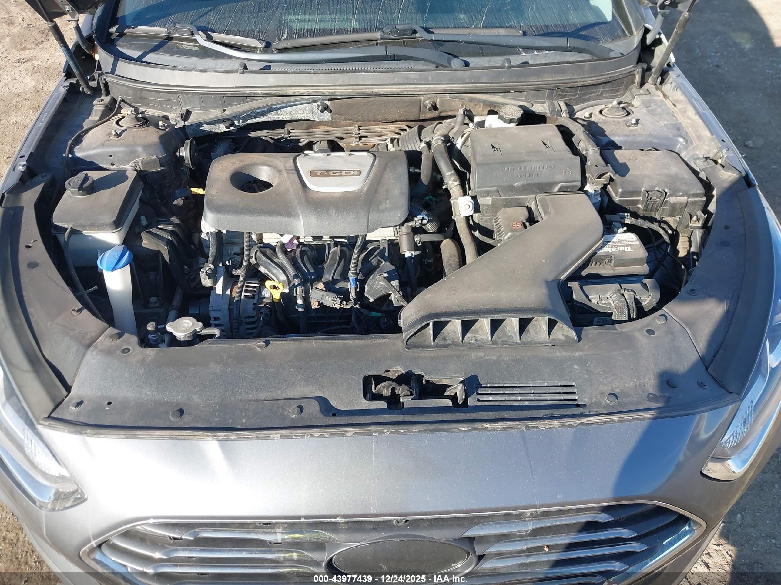 HYUNDAI SONATA image 10